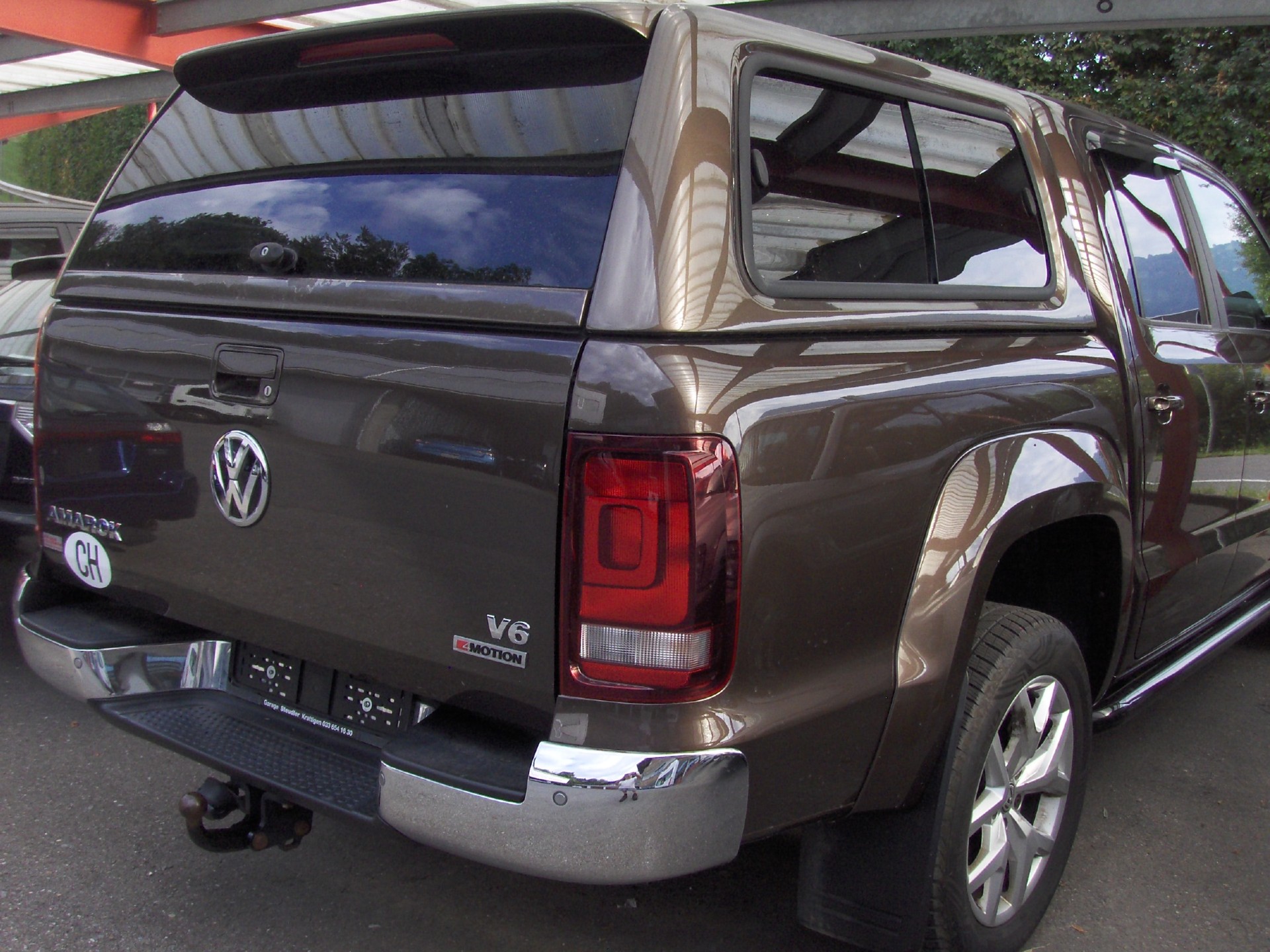 VW Amarok 3.0TDI Highline 4Motion Automatic-image-2