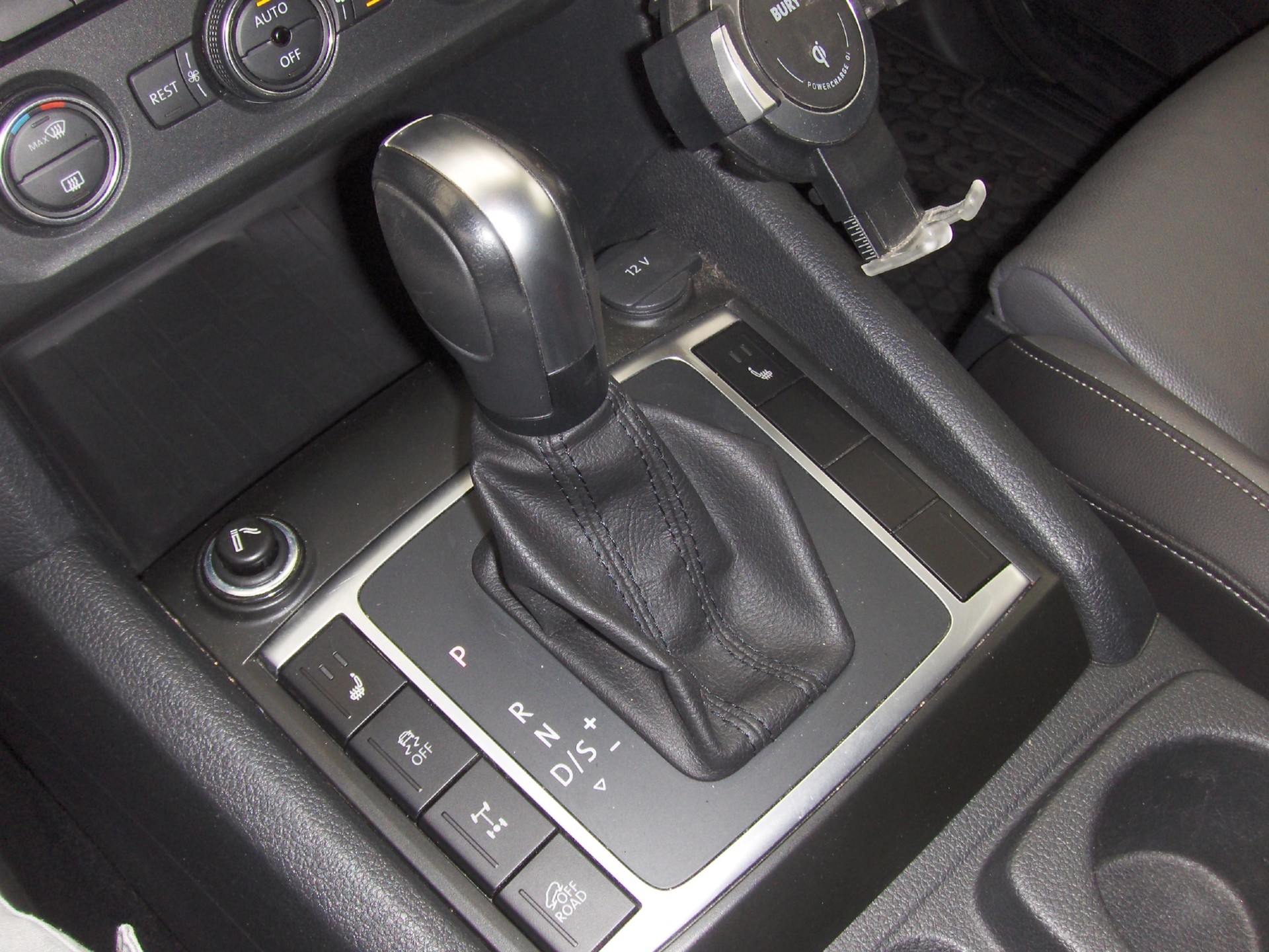 VW Amarok 3.0TDI Highline 4Motion Automatic-image-11