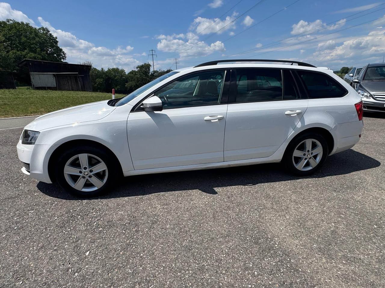 SKODA Octavia Combi 1.8 TSI Fresh 4x4 DSG-image-7