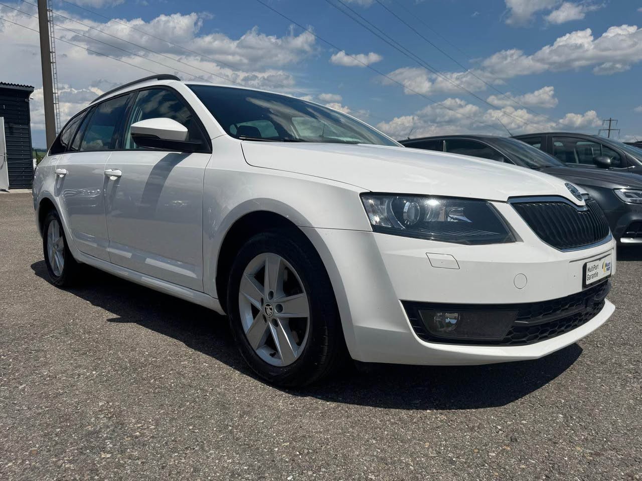SKODA Octavia Combi 1.8 TSI Fresh 4x4 DSG-image-2