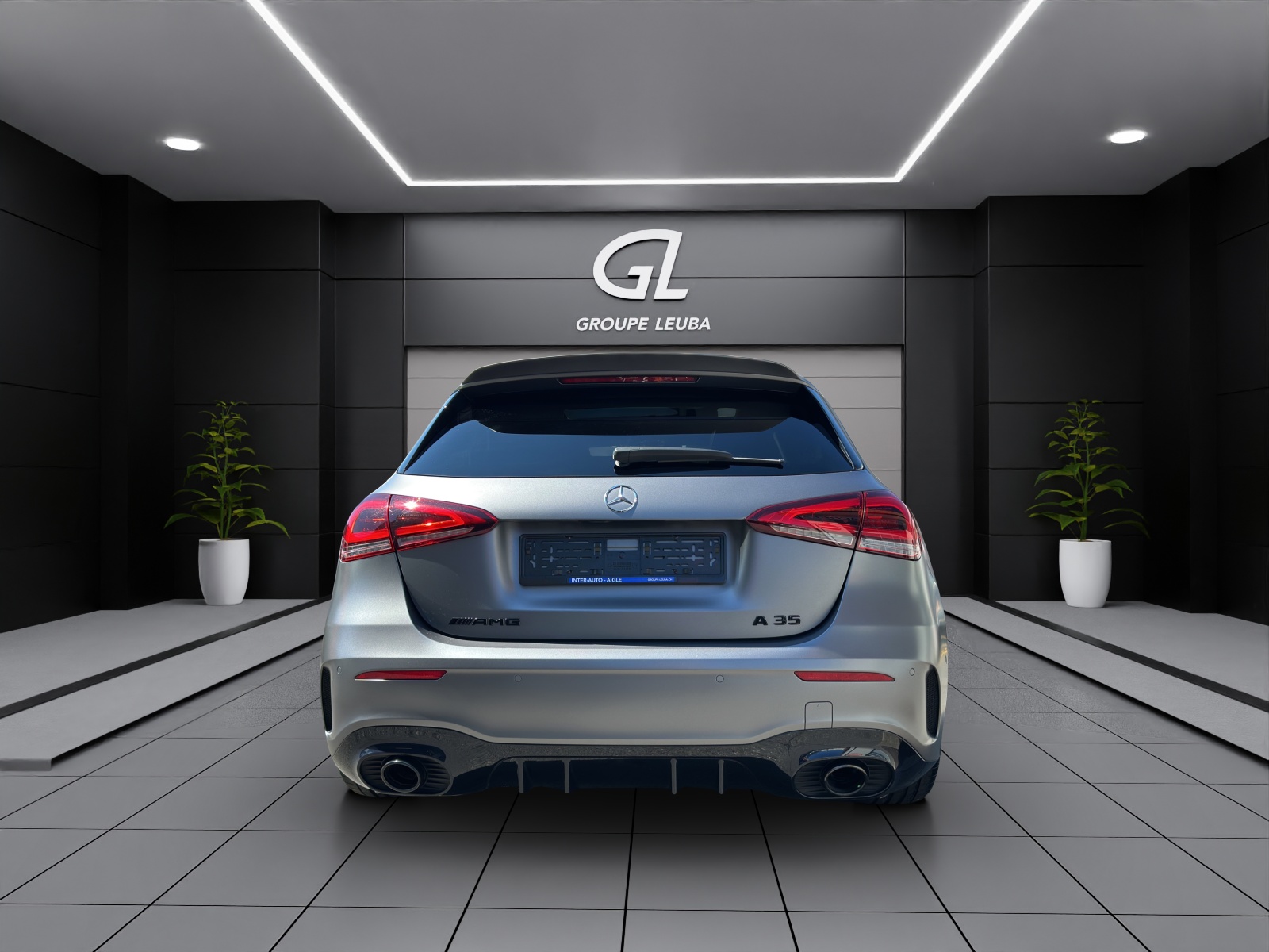 MERCEDES-BENZ A 35 AMG 4Matic-image-4