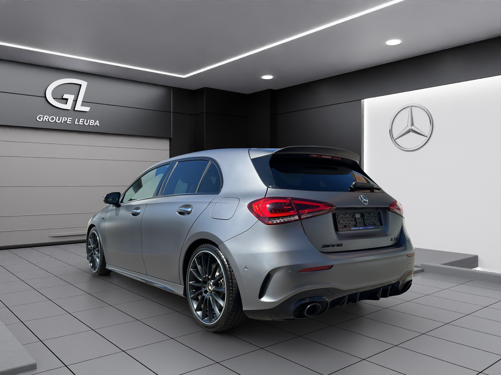 MERCEDES-BENZ A 35 AMG 4Matic-showroom-element-3