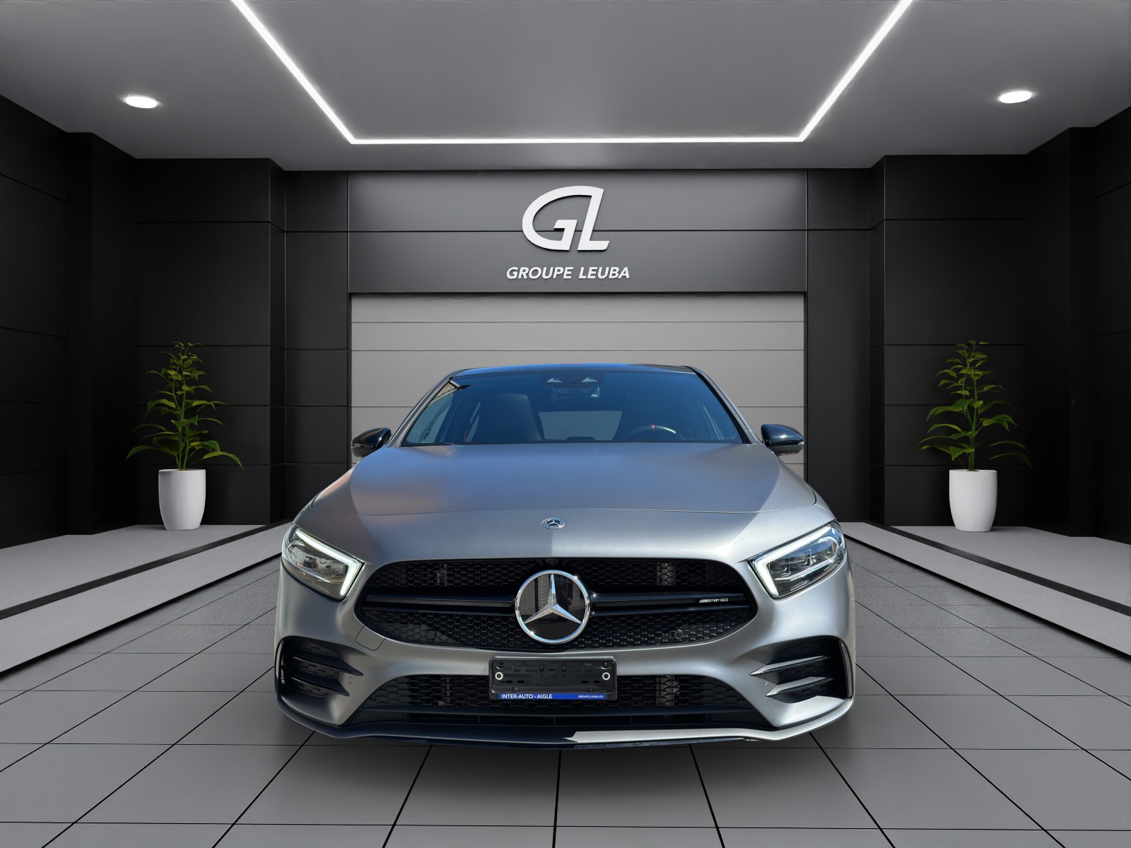 MERCEDES-BENZ A 35 AMG 4Matic-showroom-element-1
