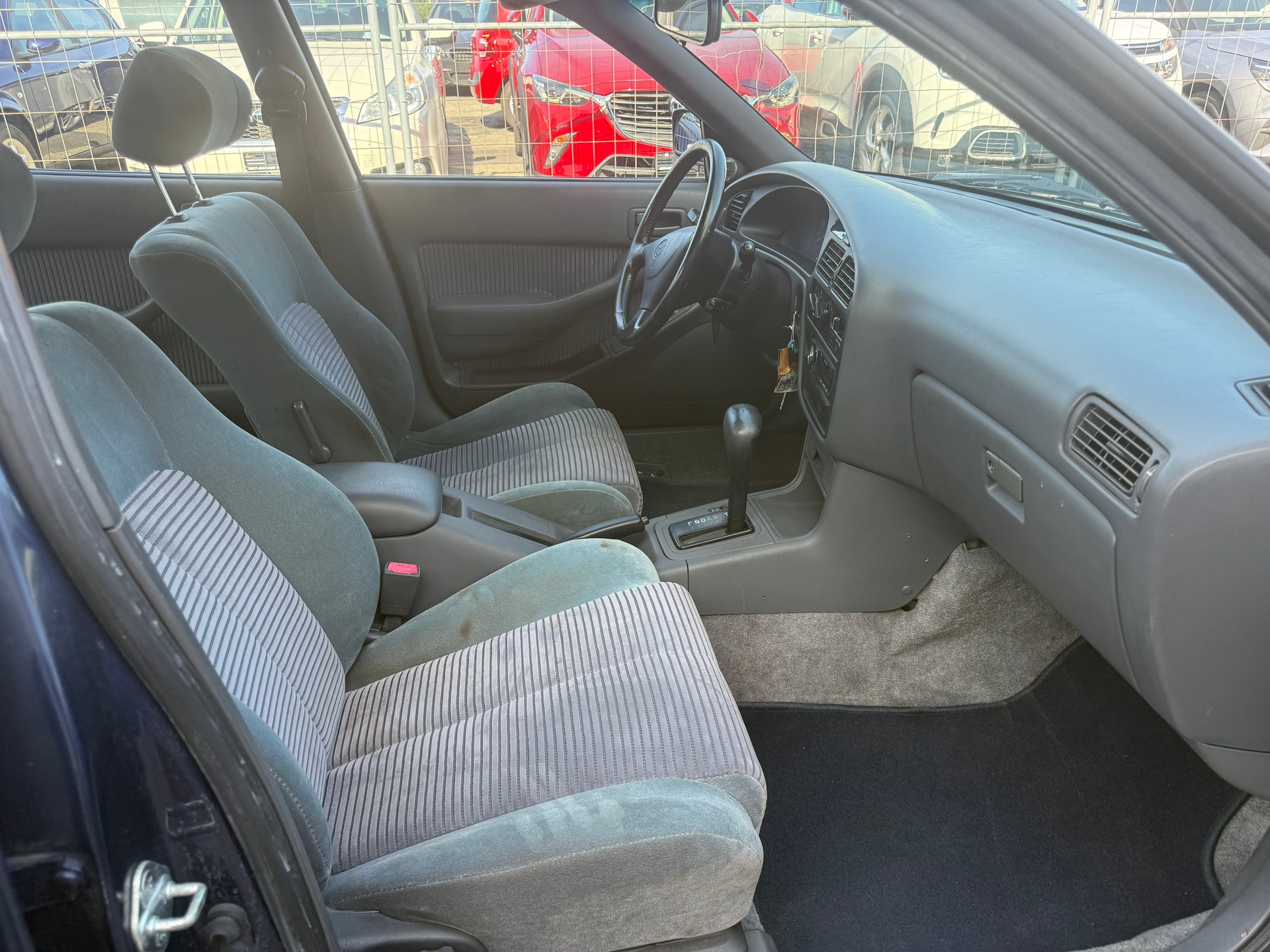 TOYOTA Camry 2.2 GL-image-5