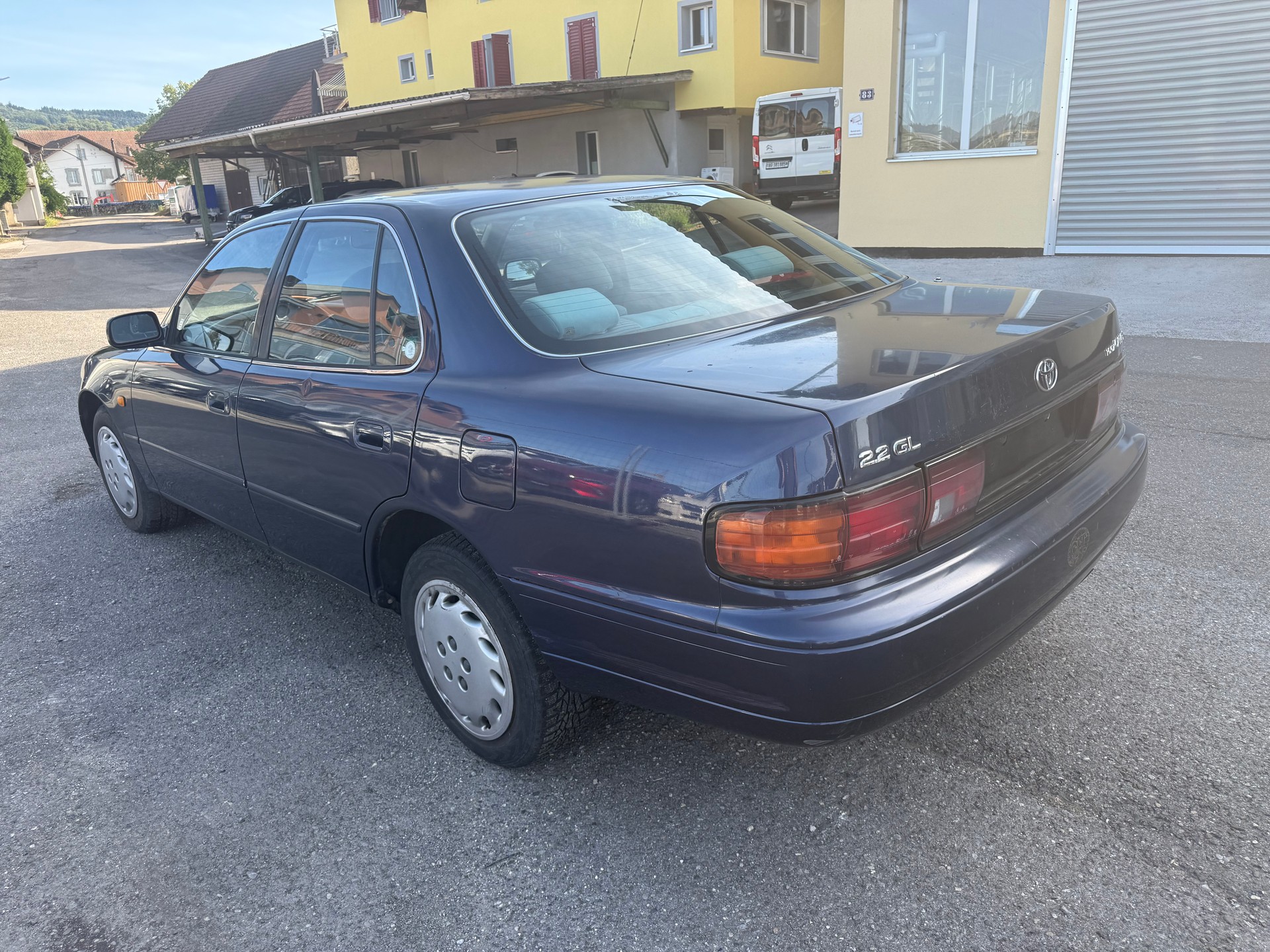 TOYOTA Camry 2.2 GL-image-3