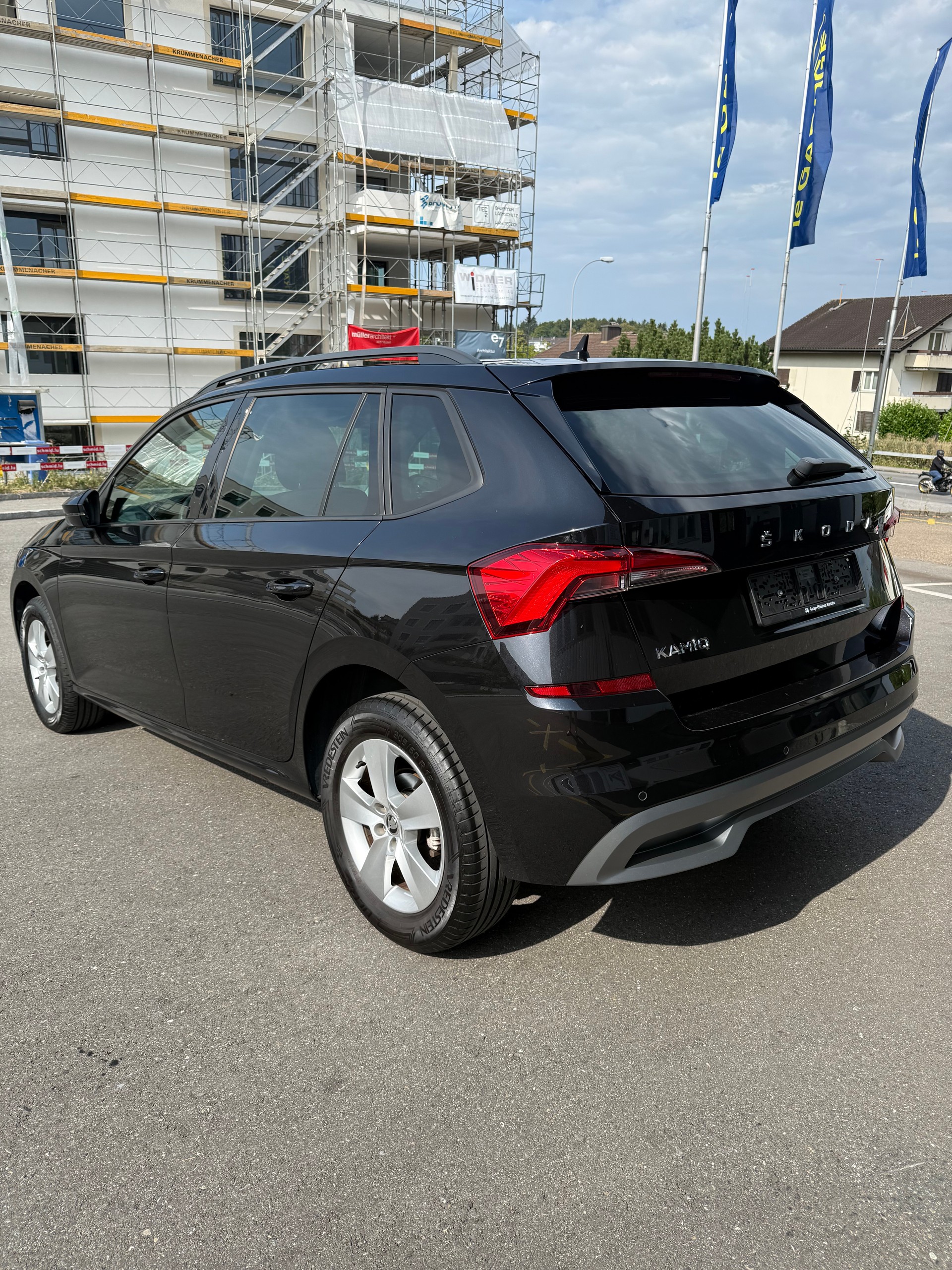 SKODA Kamiq 1.0 TSI Ambition DSG-image-3