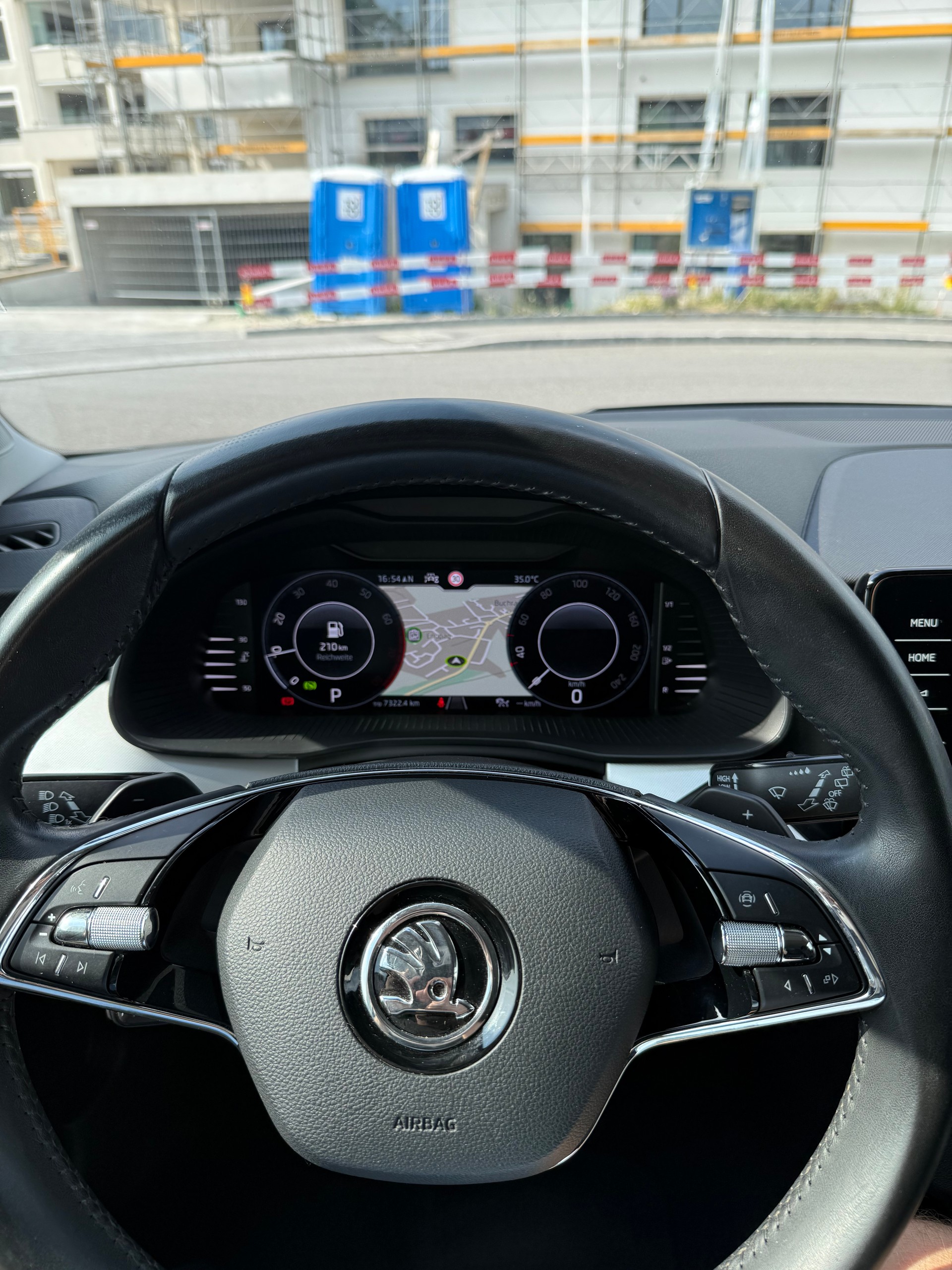 SKODA Kamiq 1.0 TSI Ambition DSG-image-10