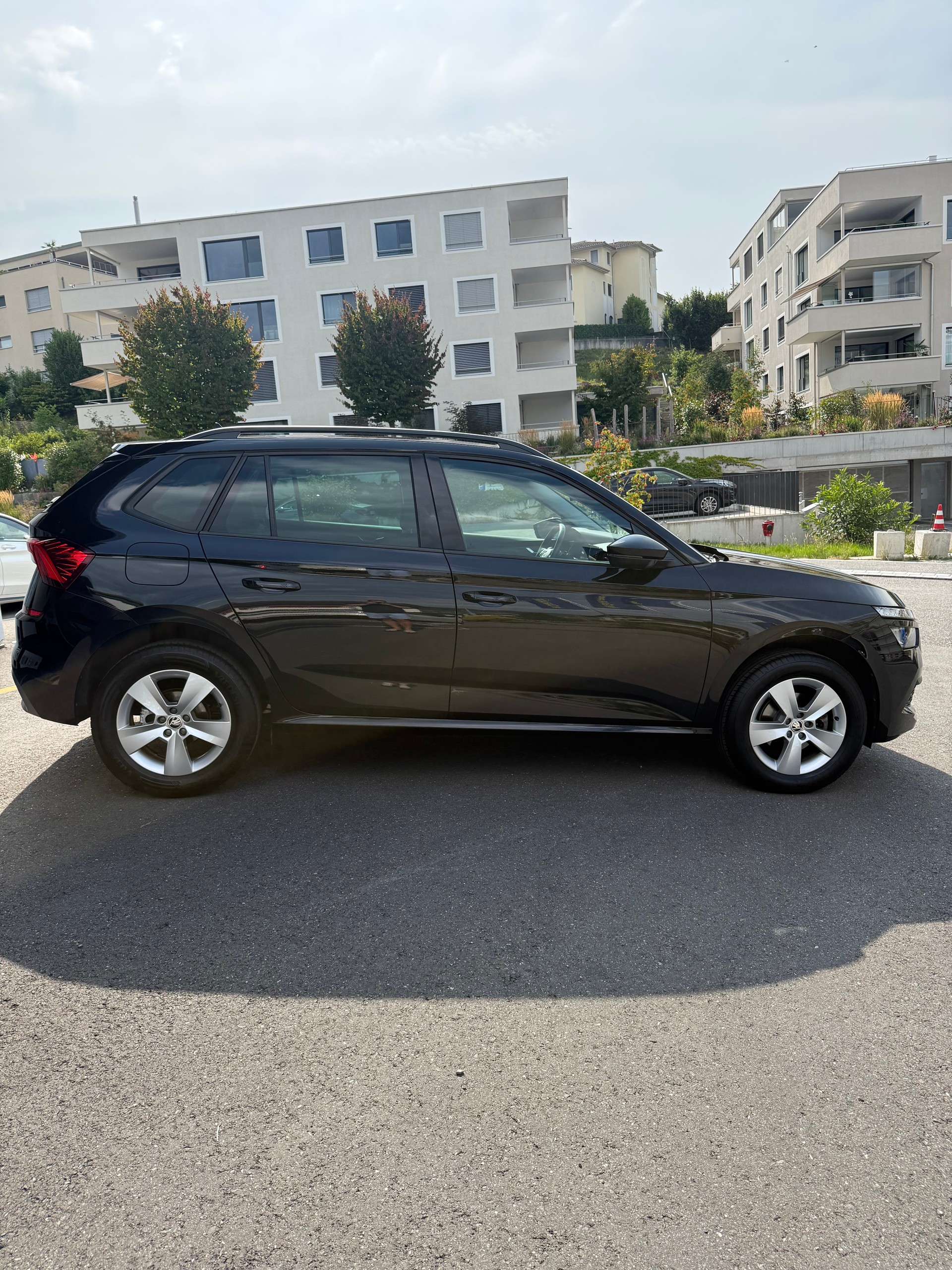 SKODA Kamiq 1.0 TSI Ambition DSG-image-6