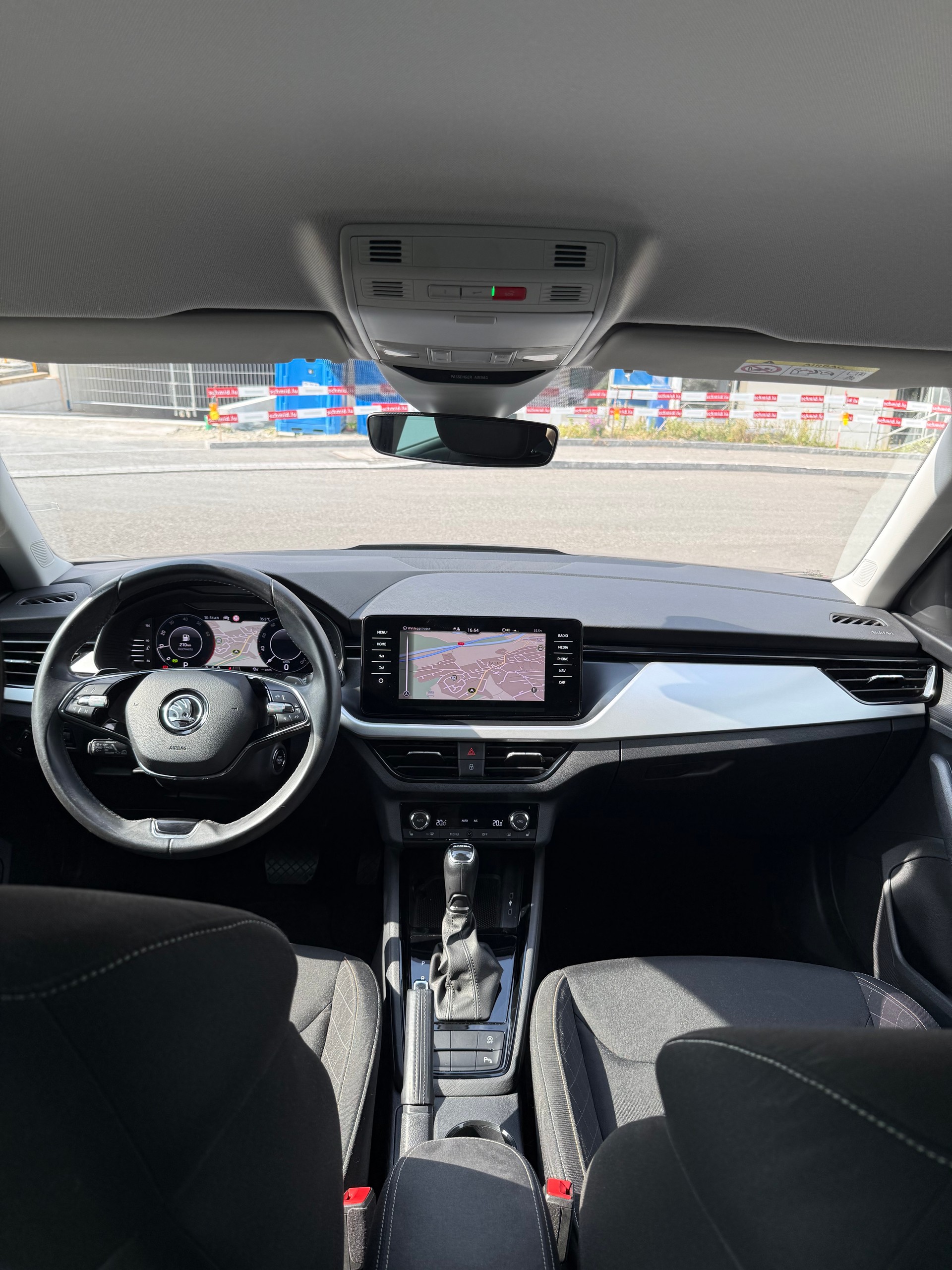 SKODA Kamiq 1.0 TSI Ambition DSG-image-12
