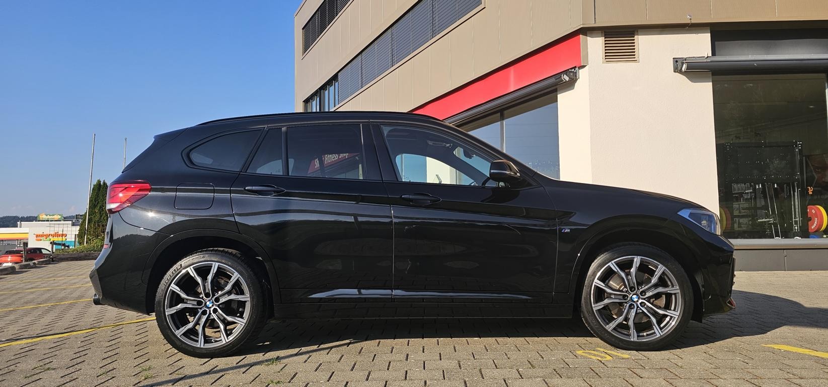 BMW X1 xDrive 25d M Sport Steptronic-image-5