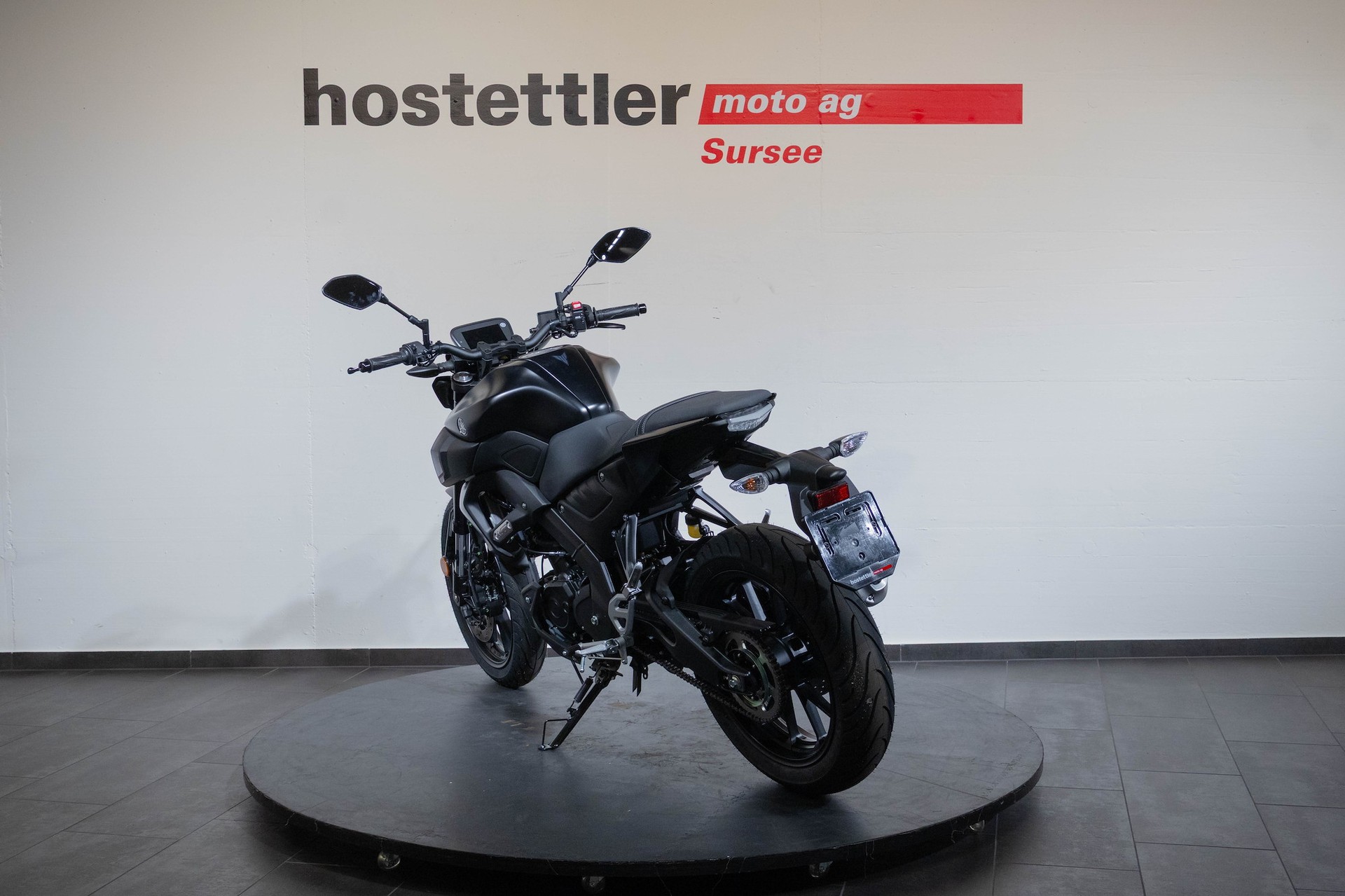 YAMAHA MT-125-showroom-element-3