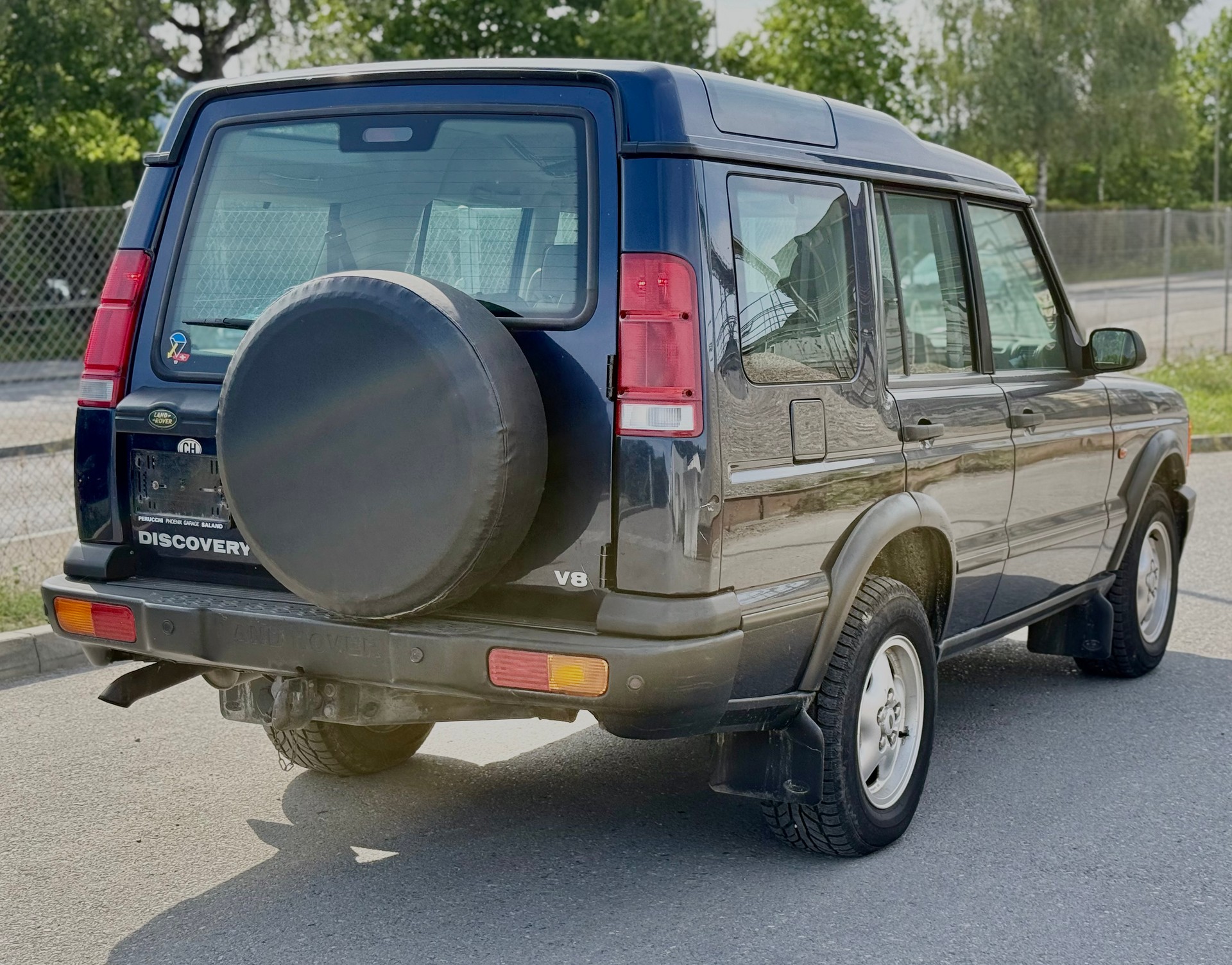 LAND ROVER Discovery 4.0 XS-image-3