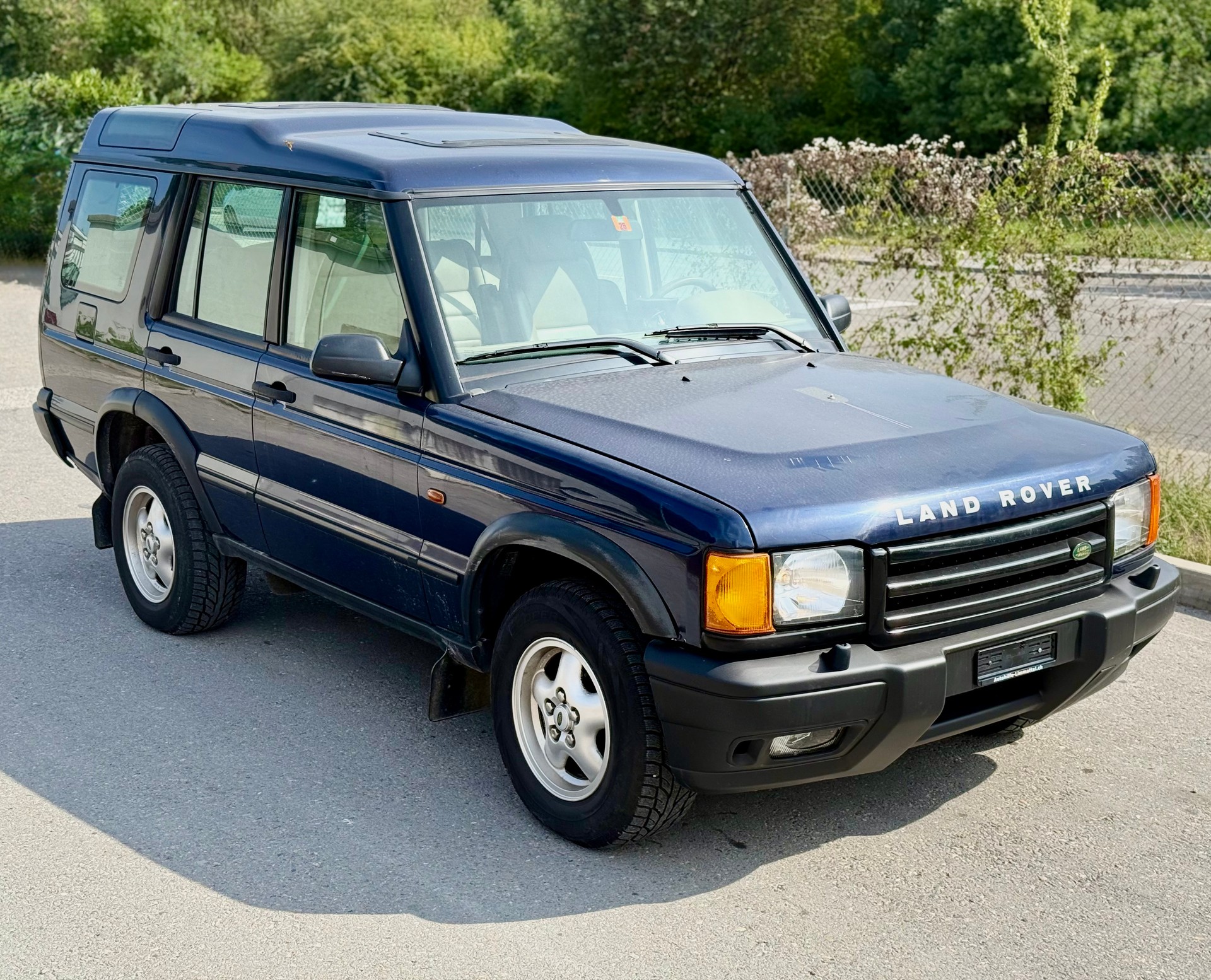 LAND ROVER Discovery 4.0 XS-image-0
