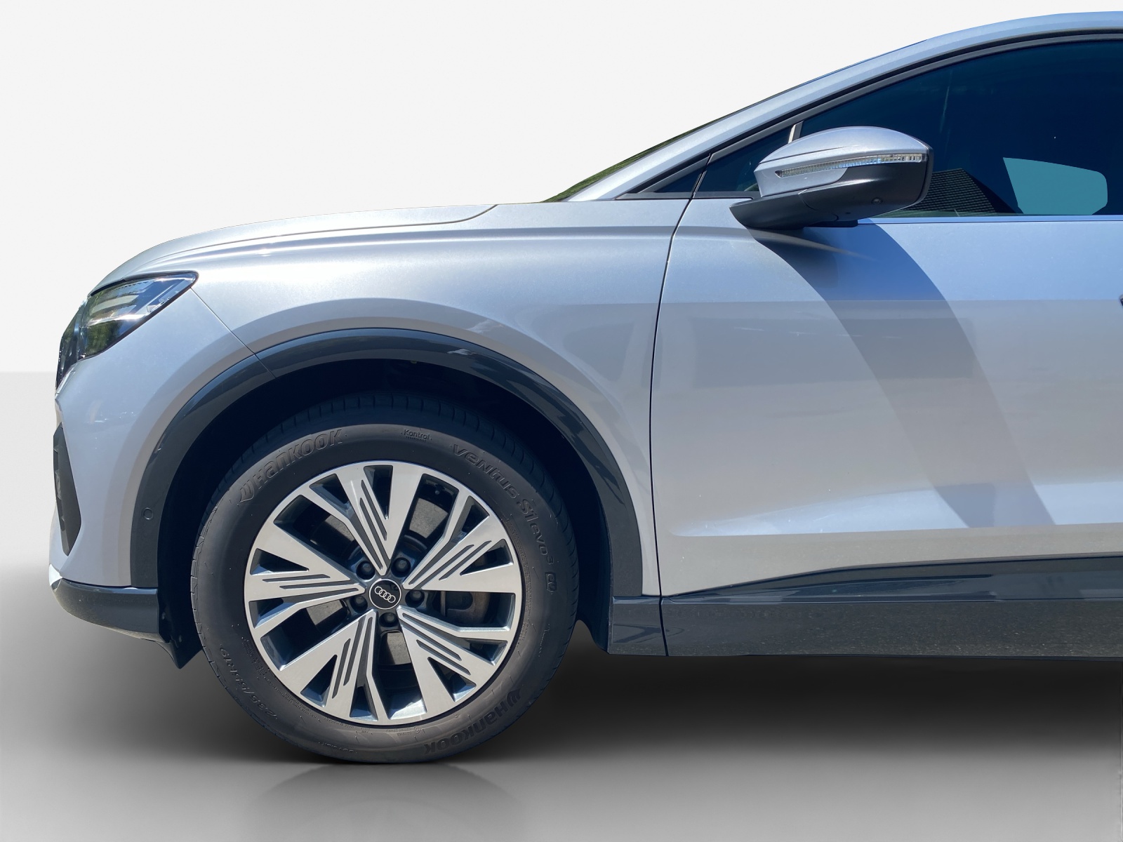 AUDI Q4 Sportback e-tron 50 quattro-image-14