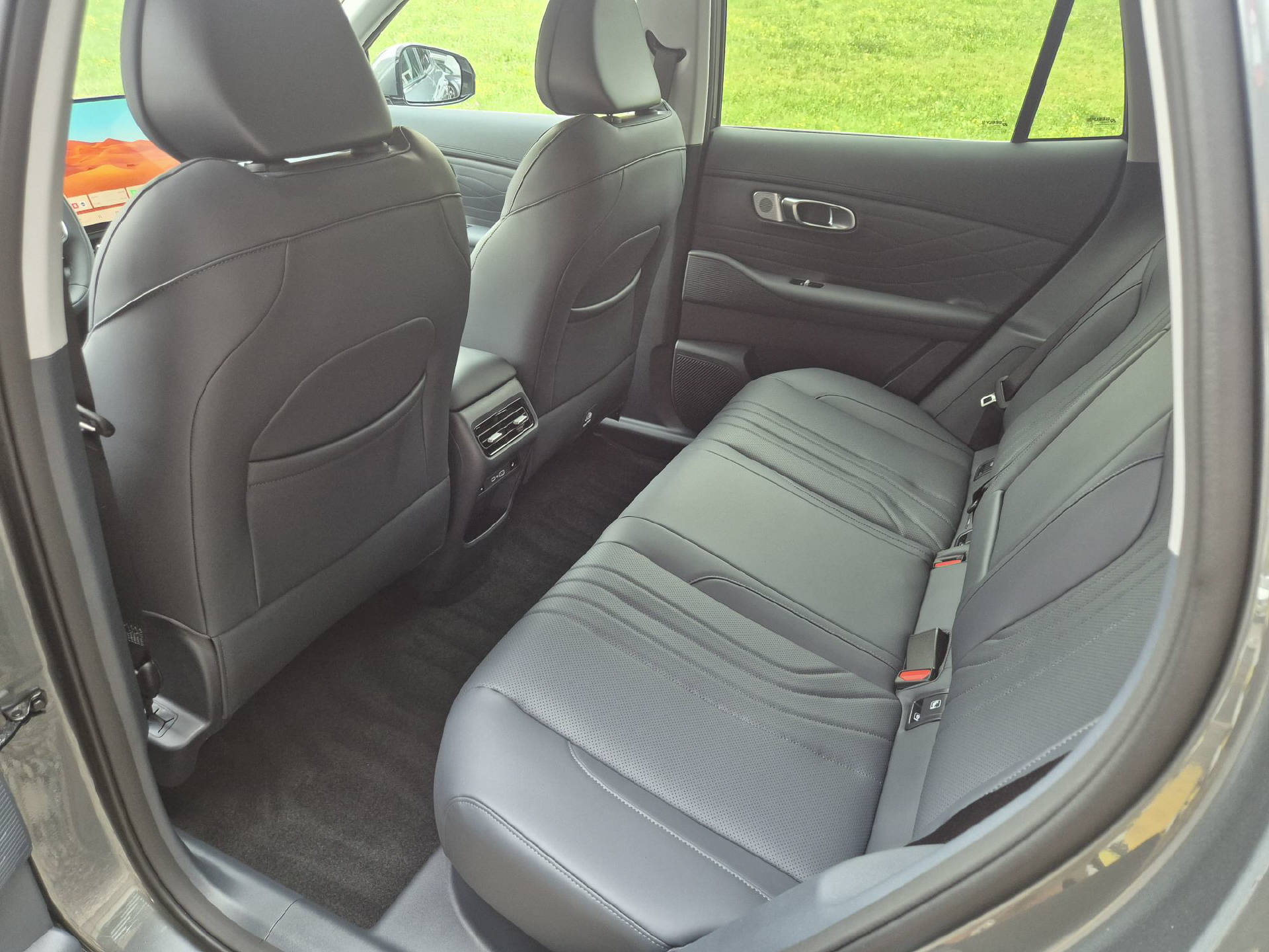 GEELY Starray EM-i Max+ PHEV-image-14