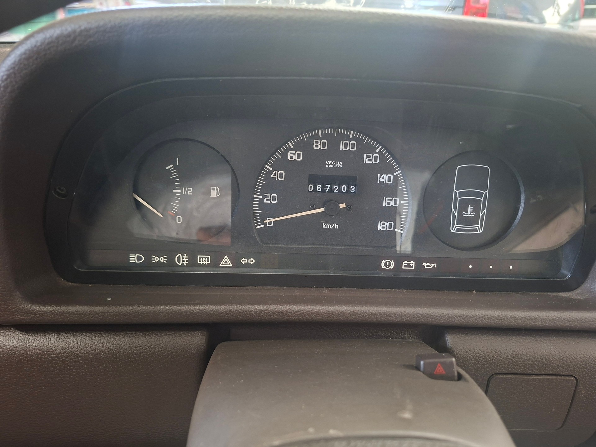 FIAT Uno 1.0 i.e. (45)-image-7