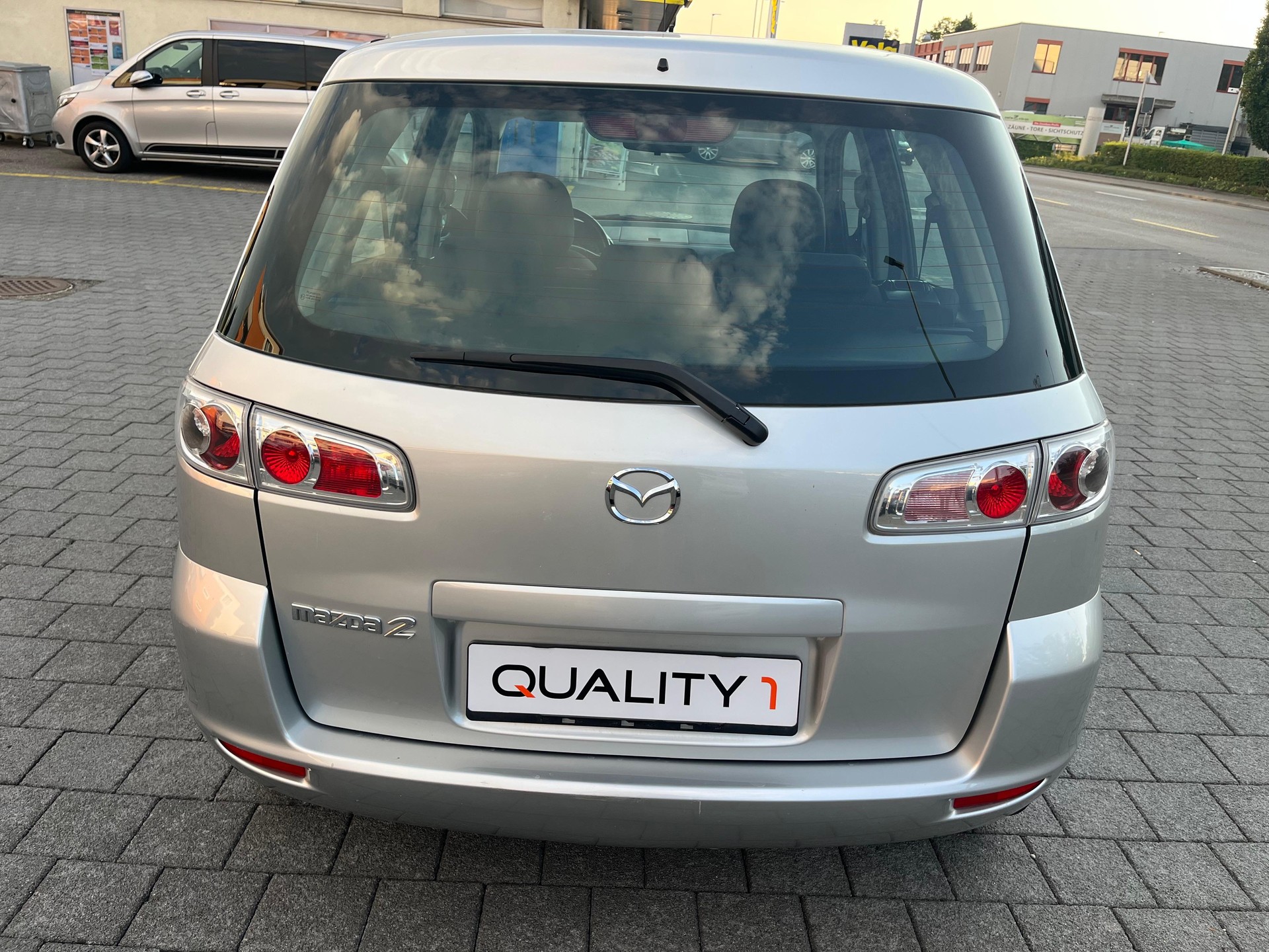 MAZDA 2 1.4i 16V Exclusive-image-5