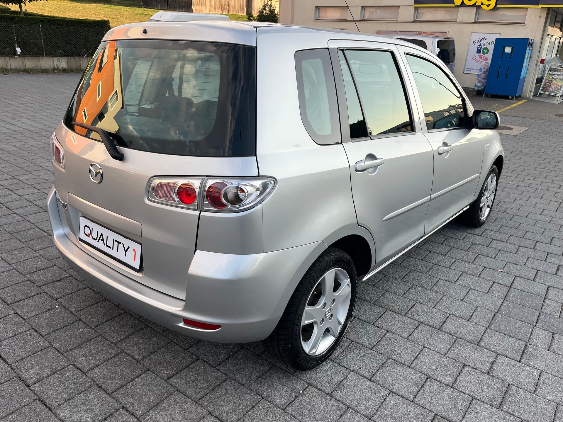 MAZDA 2 1.4i 16V Exclusive-image-3