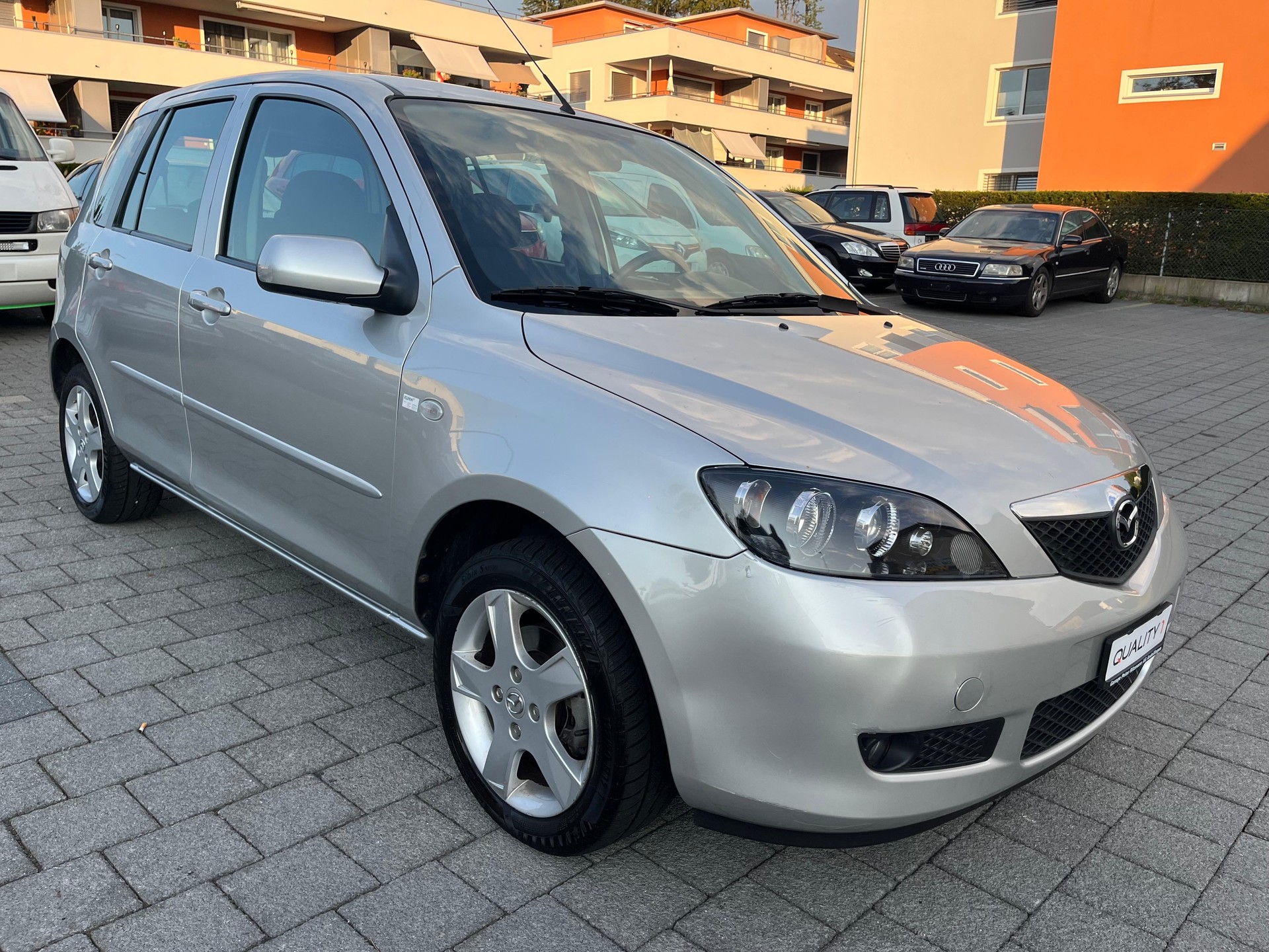 MAZDA 2 1.4i 16V Exclusive-image-1