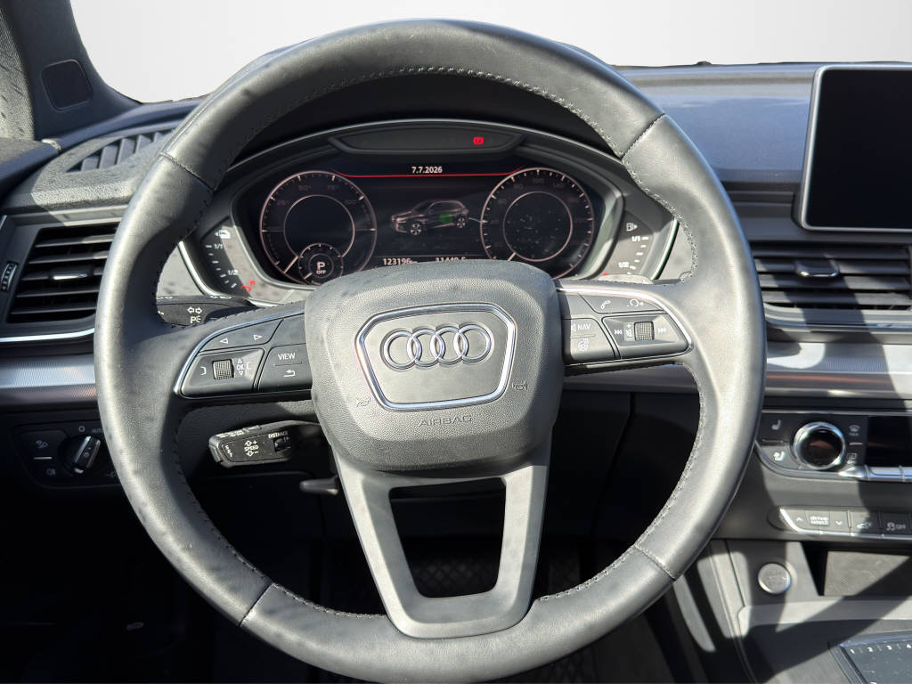 AUDI Q5 2.0 55 TFSI e Sport qu. S-T-image-9