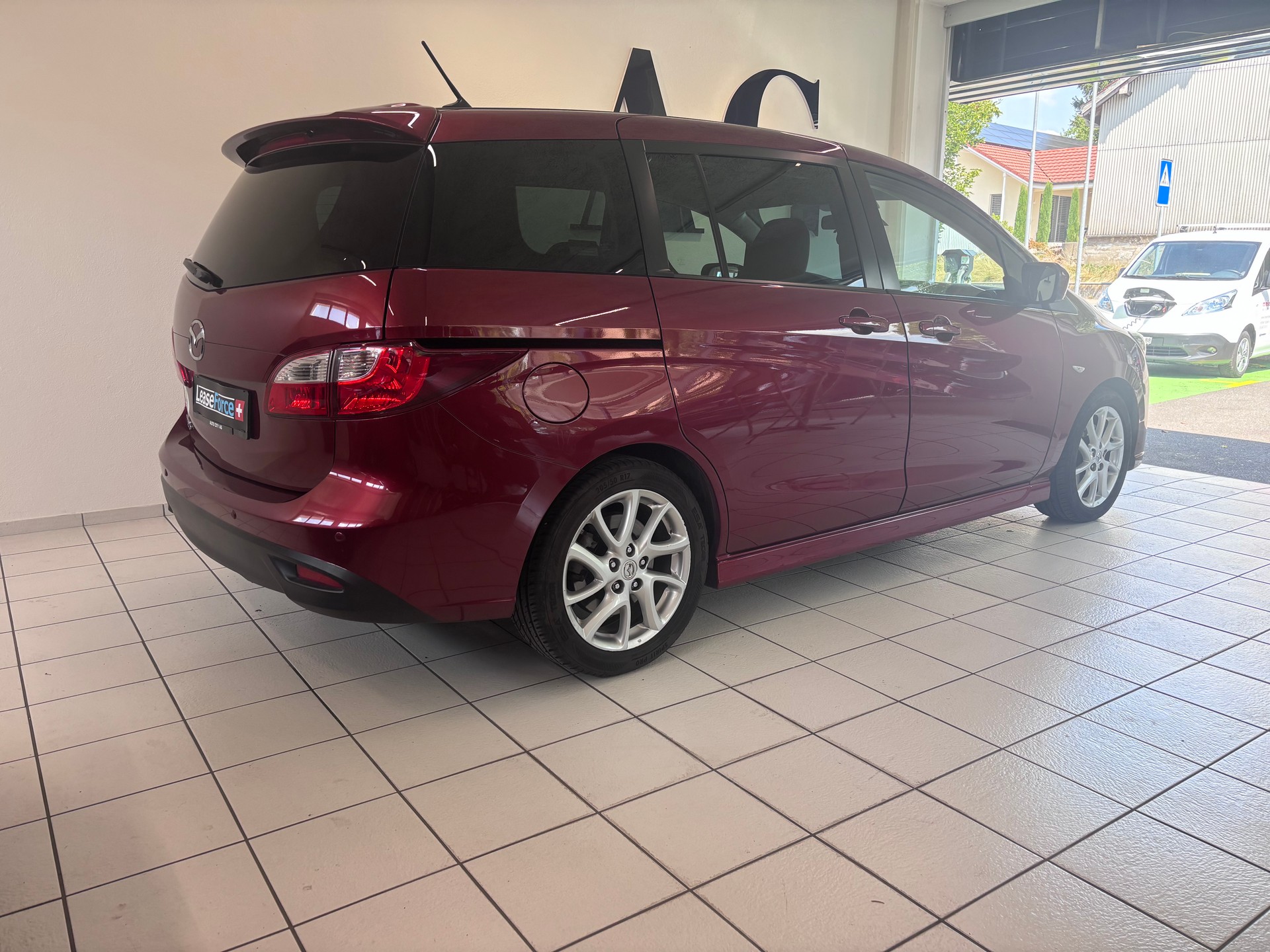 MAZDA 5 2.0 16V Exclusive Activematic-image-1