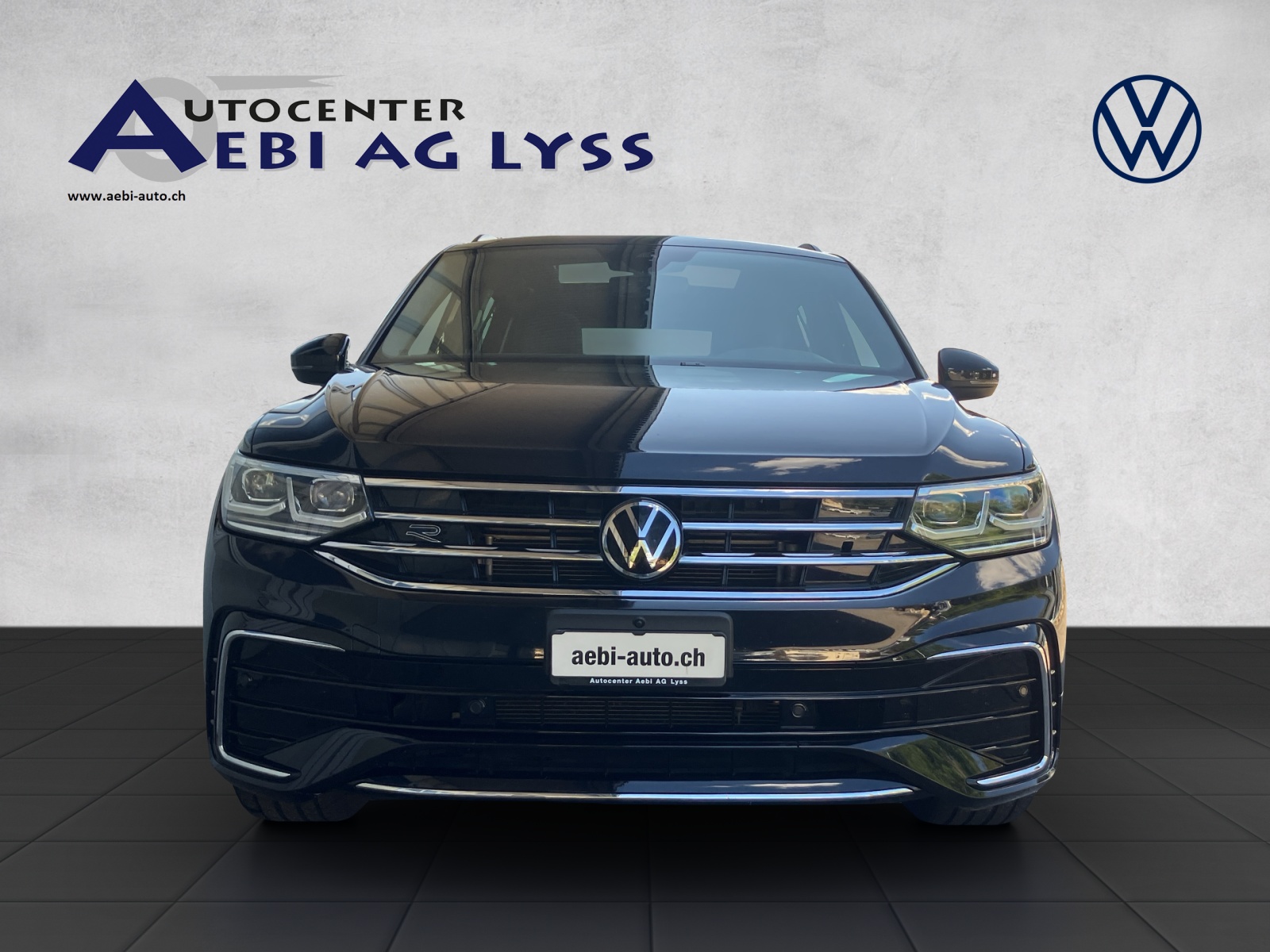 VW Tiguan 2.0TSI R-Line 4Motion DSG-image-1