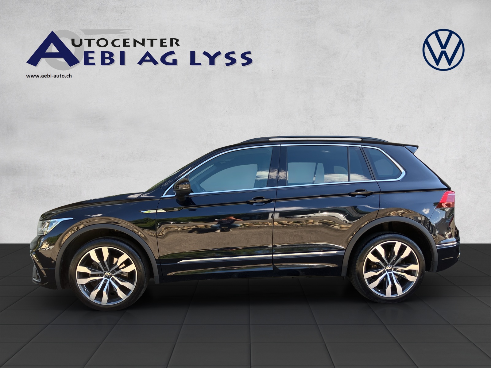 VW Tiguan 2.0TSI R-Line 4Motion DSG-image-0