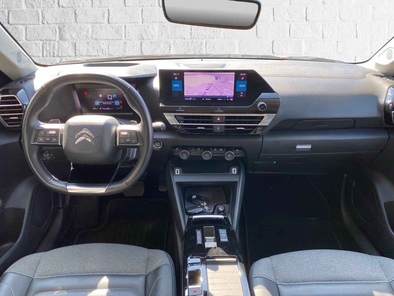 CITROEN C4 1.2 PureTech Shine-image-11