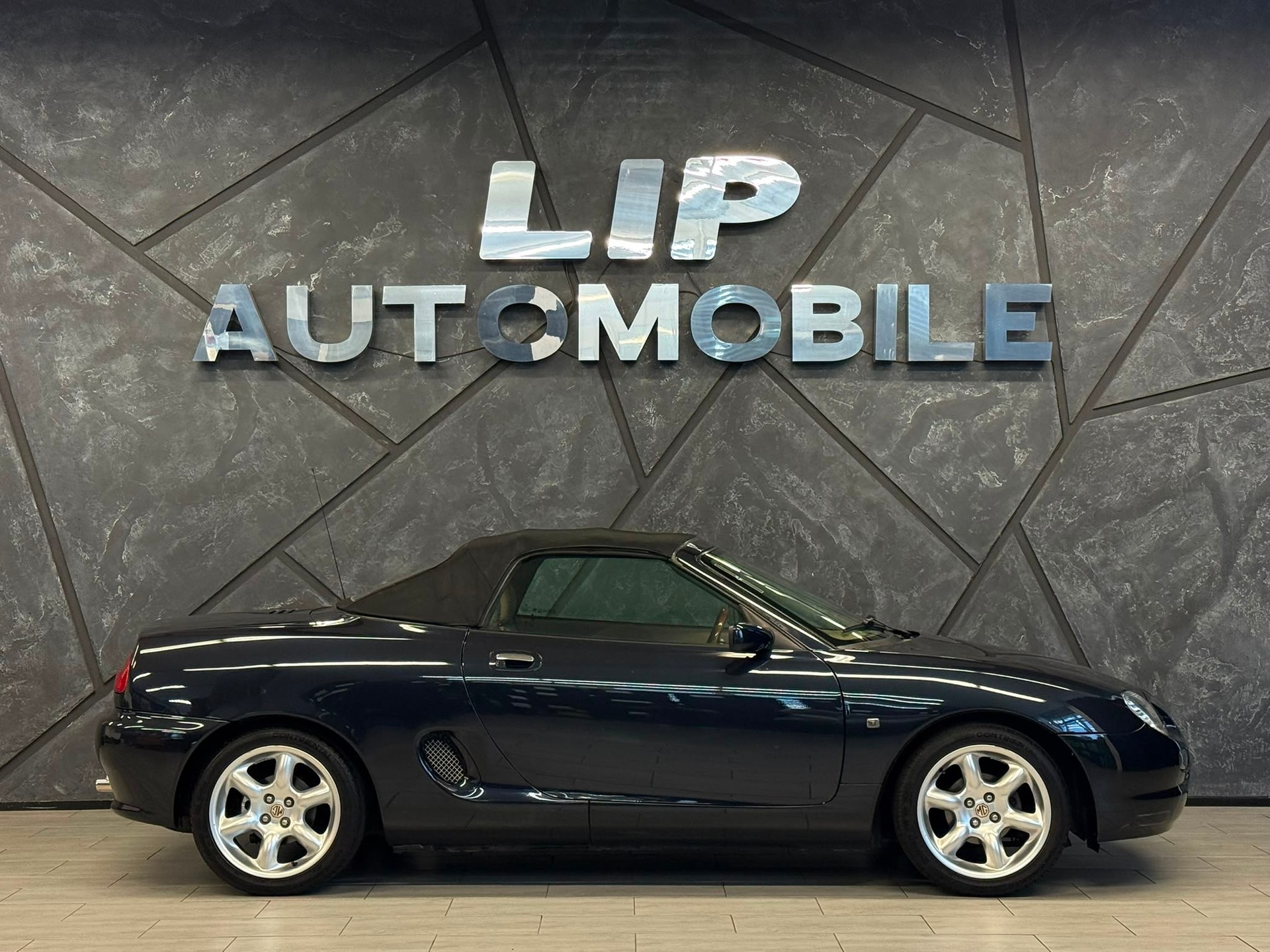 MG MGF 1.8i Steptronic-showroom-element-3