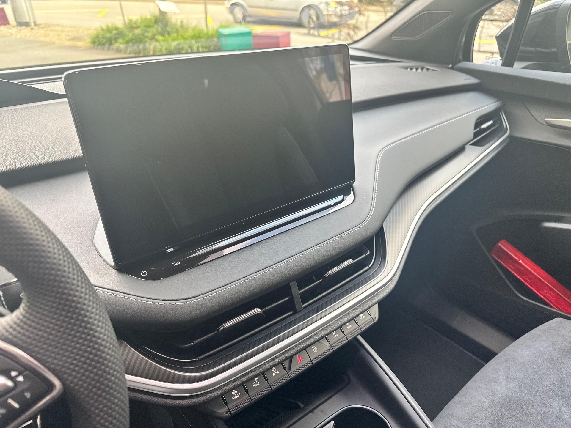 SKODA Elroq 85x Sportline 4x4-image-6