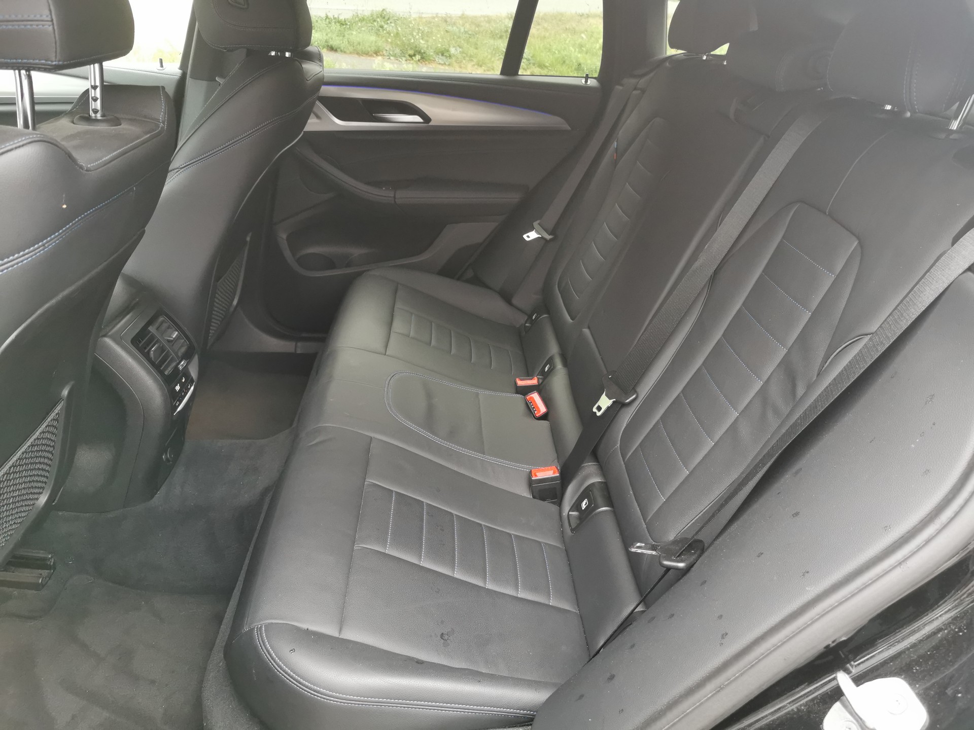 BMW X4 xDrive 30d M Sport Steptronic-image-13