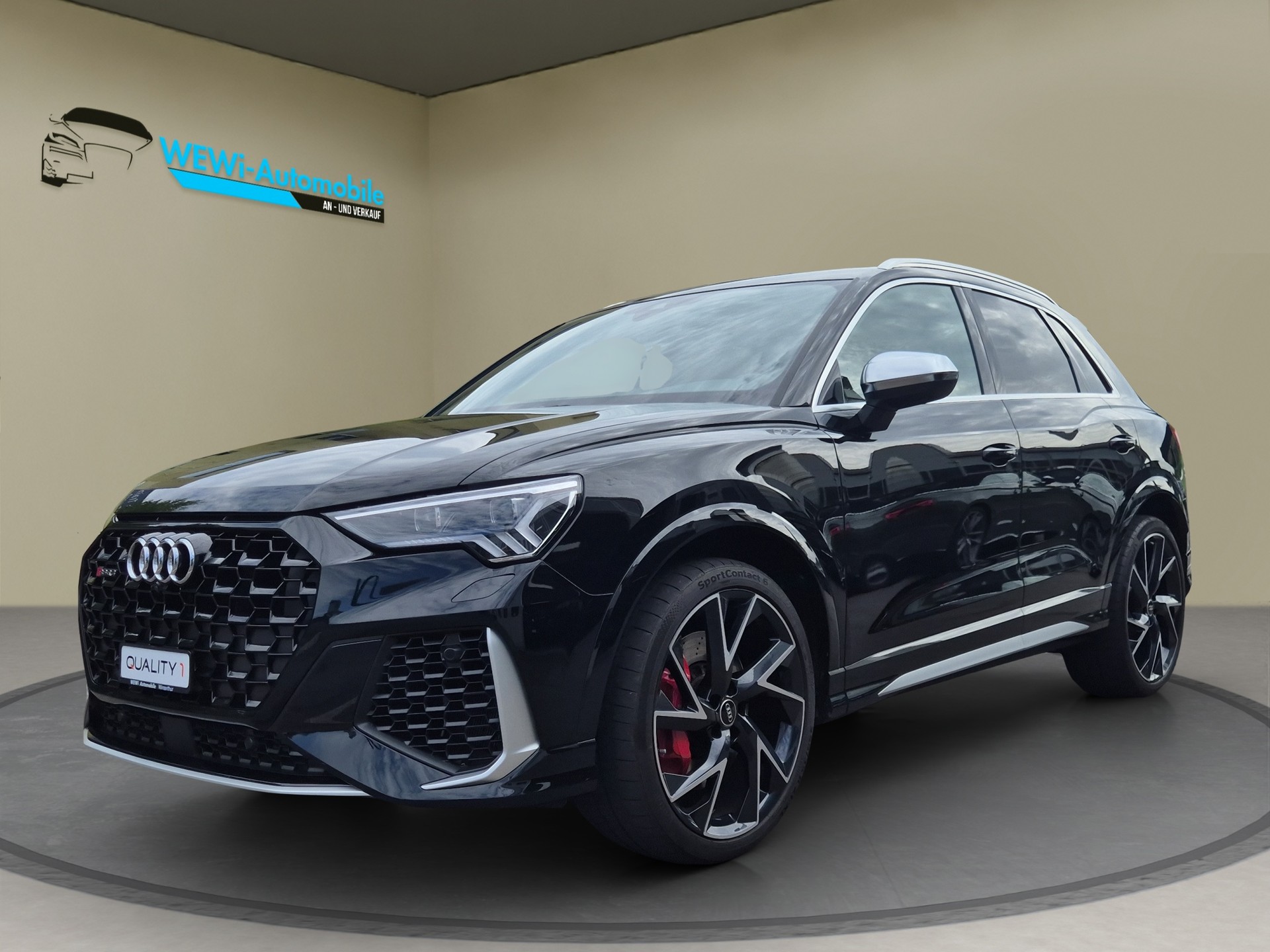 AUDI RS Q3 2.5 TFSI quattro S tronic
