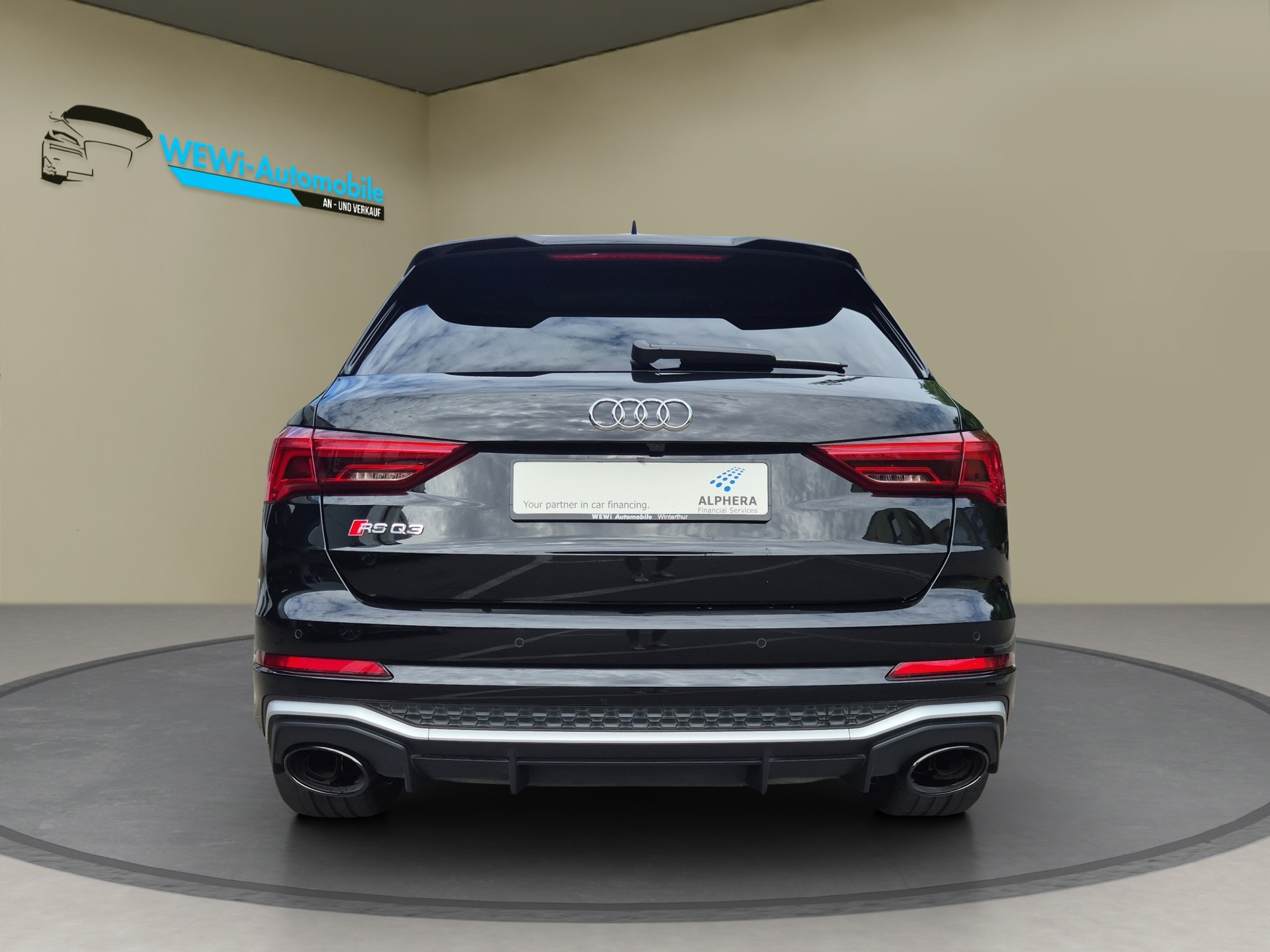 AUDI RS Q3 2.5 TFSI quattro S tronic-showroom-element-3
