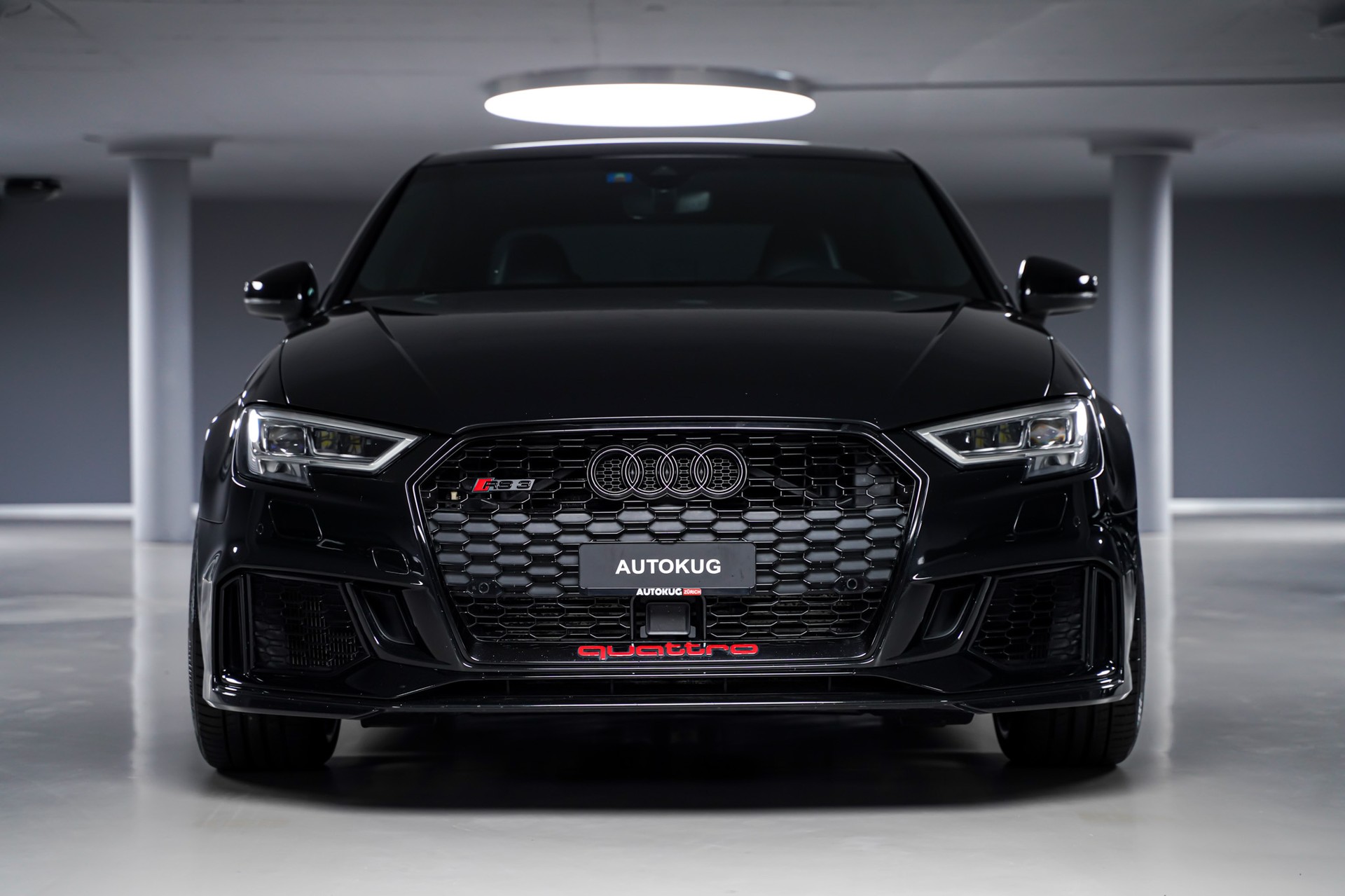 AUDI RS3 Limousine 2.5 TSI quattro S-tronic-image-1