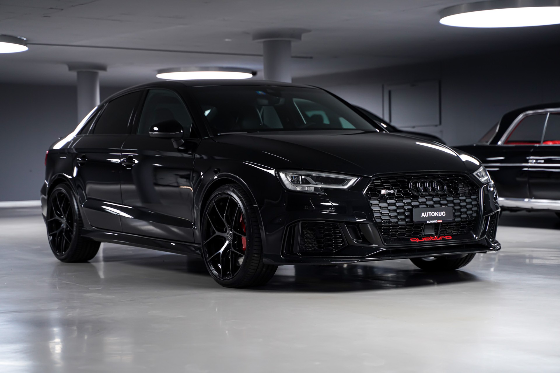 AUDI RS3 Limousine 2.5 TSI quattro S-tronic-image-2