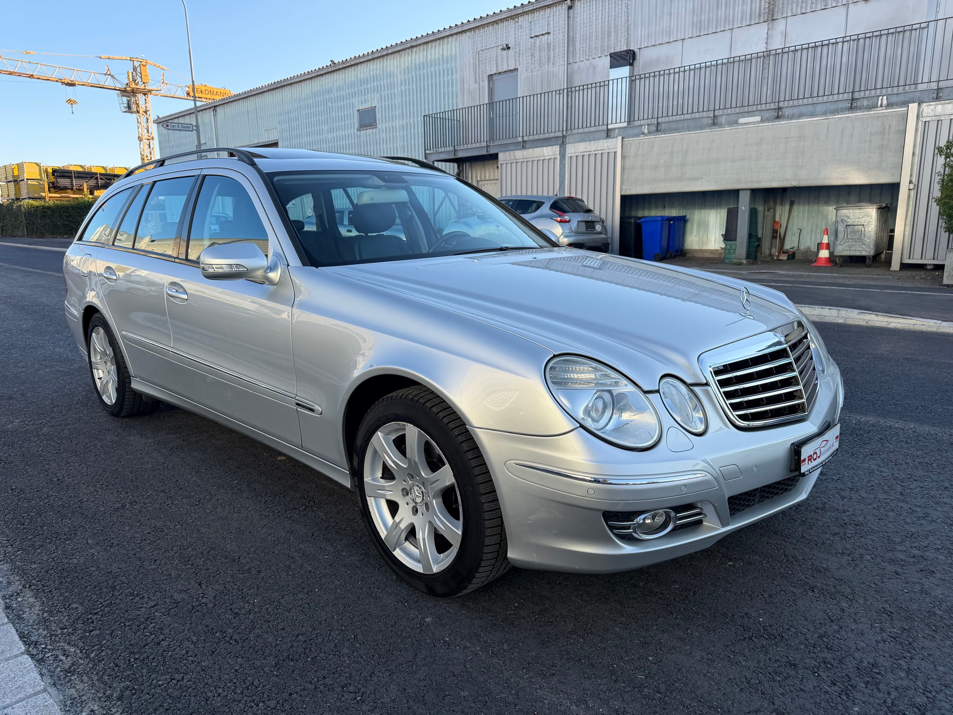MERCEDES-BENZ E 280 CDI Avantgarde 4Matic Automatic-image-3