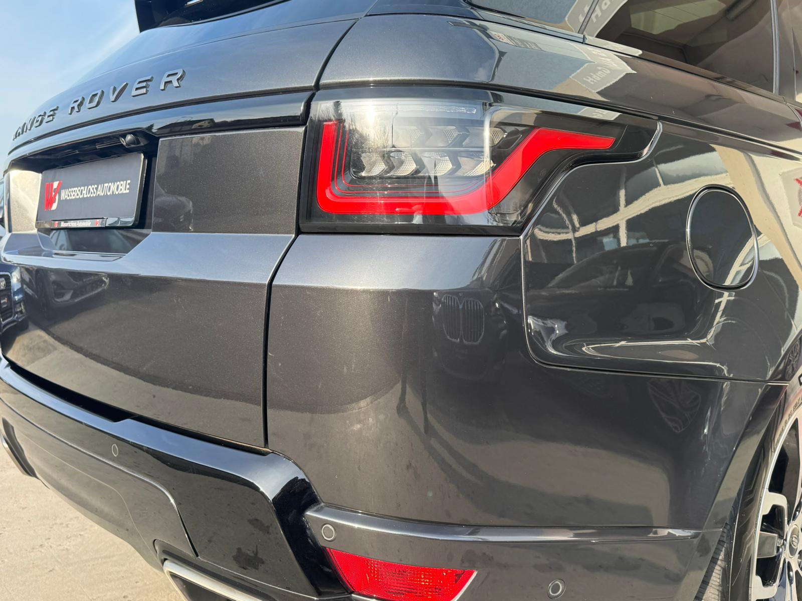 LAND ROVER Range Rover Sport 5.0 V8 S/C HSE Dynamic Automatic-image-12