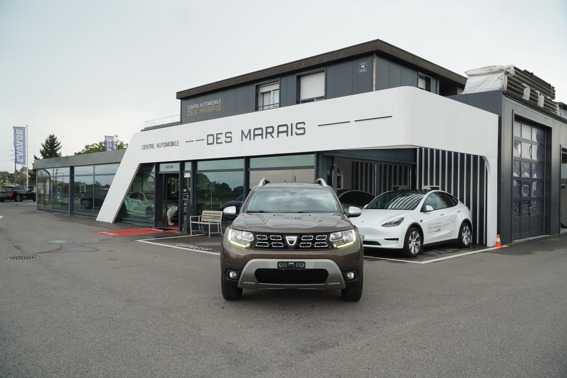 DACIA Duster TCe 125 Prestige 4x4-image-1
