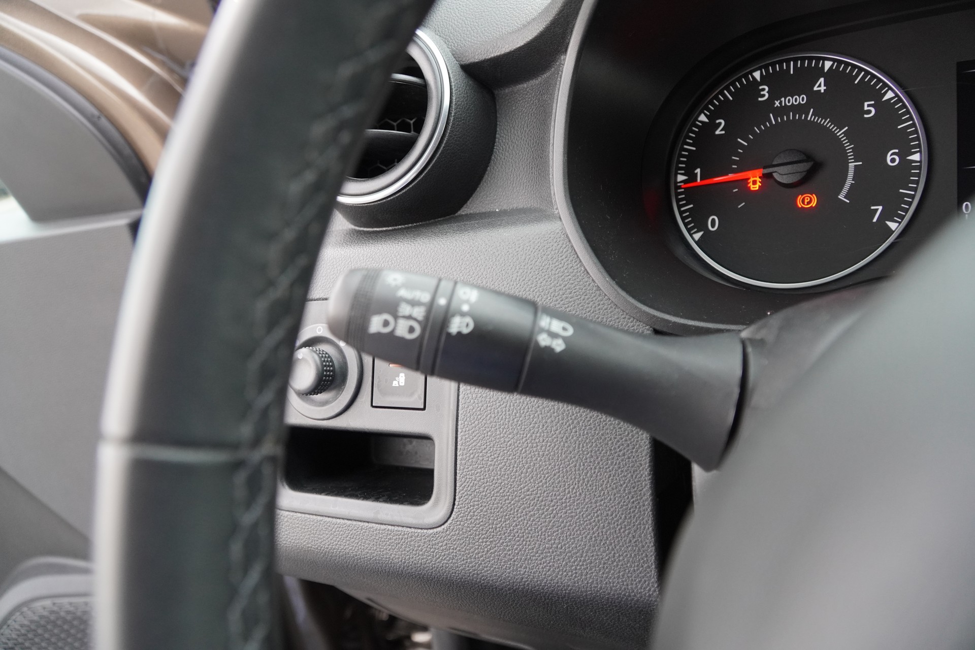 DACIA Duster TCe 125 Prestige 4x4-image-23