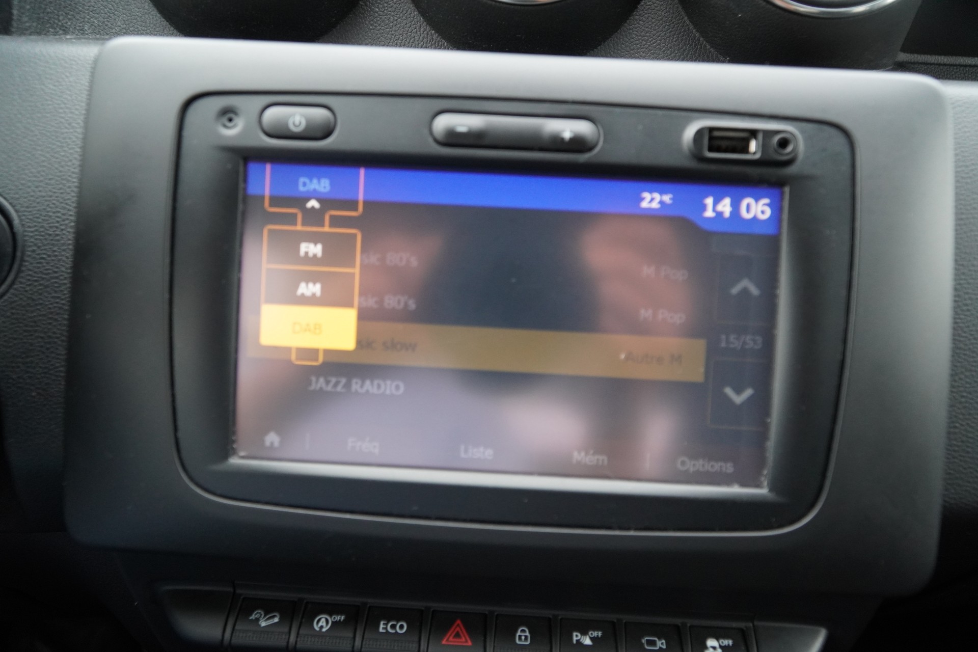 DACIA Duster TCe 125 Prestige 4x4-image-16