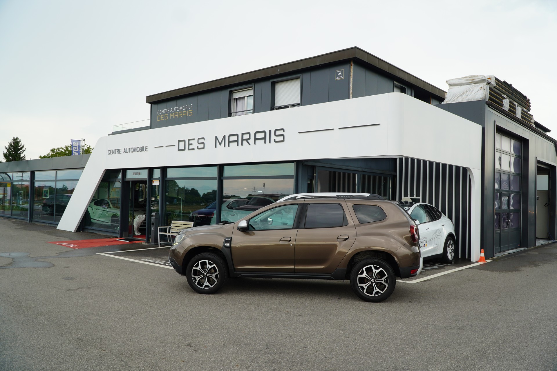 DACIA Duster TCe 125 Prestige 4x4-image-4