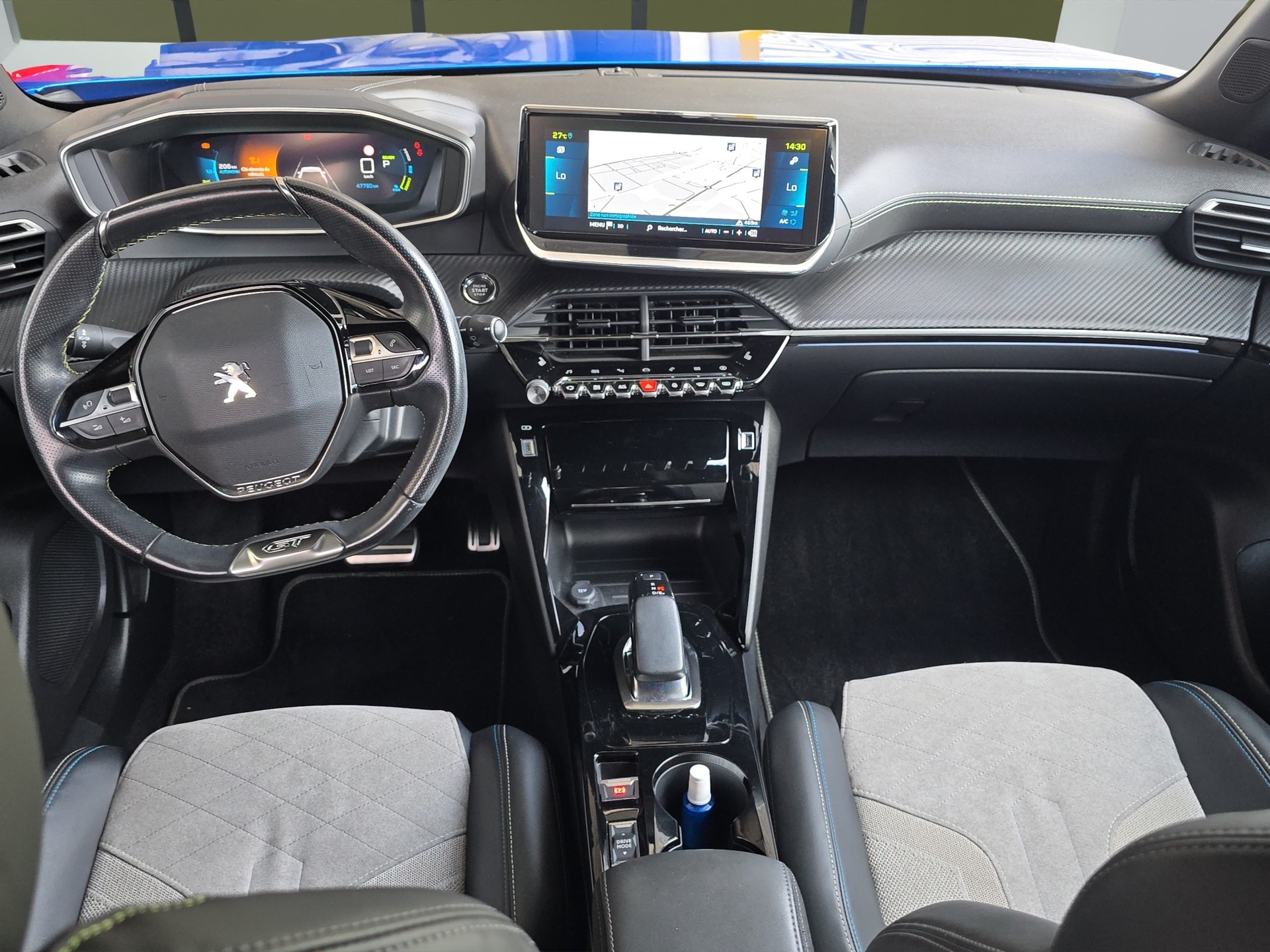 PEUGEOT 2008 e-GT-image-8