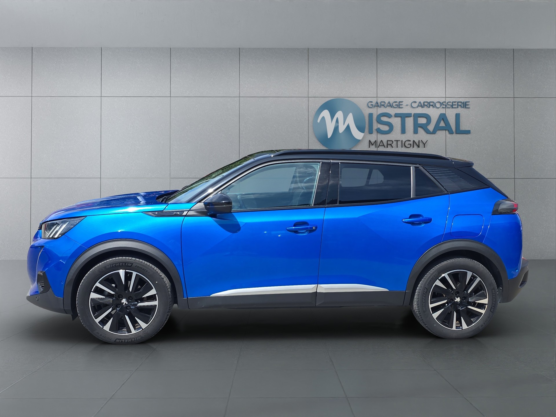 PEUGEOT 2008 e-GT-image-1