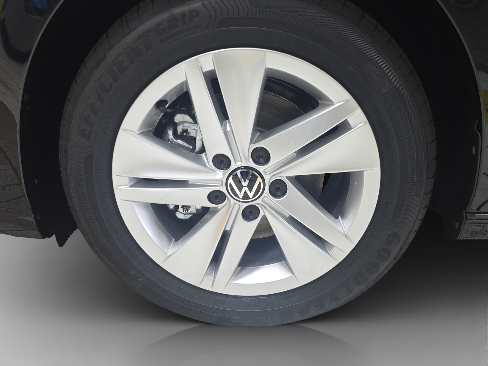 VW Golf 1.5 e TSI mHEV Value DSG-image-13
