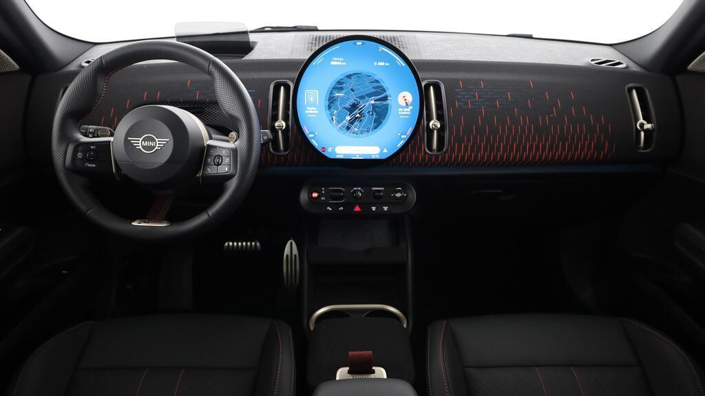 MINI John Cooper Works Countryman ALL4-image-11
