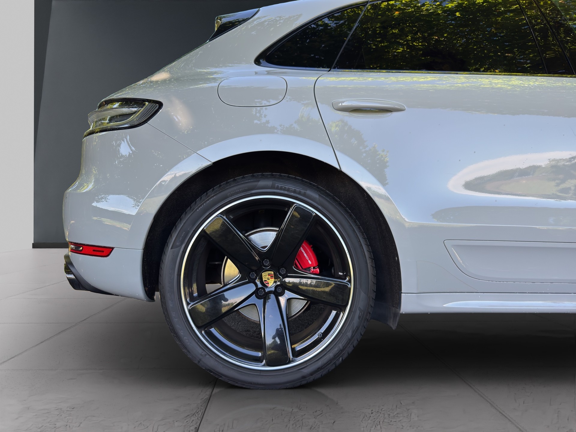 PORSCHE Macan GTS PDK-image-22
