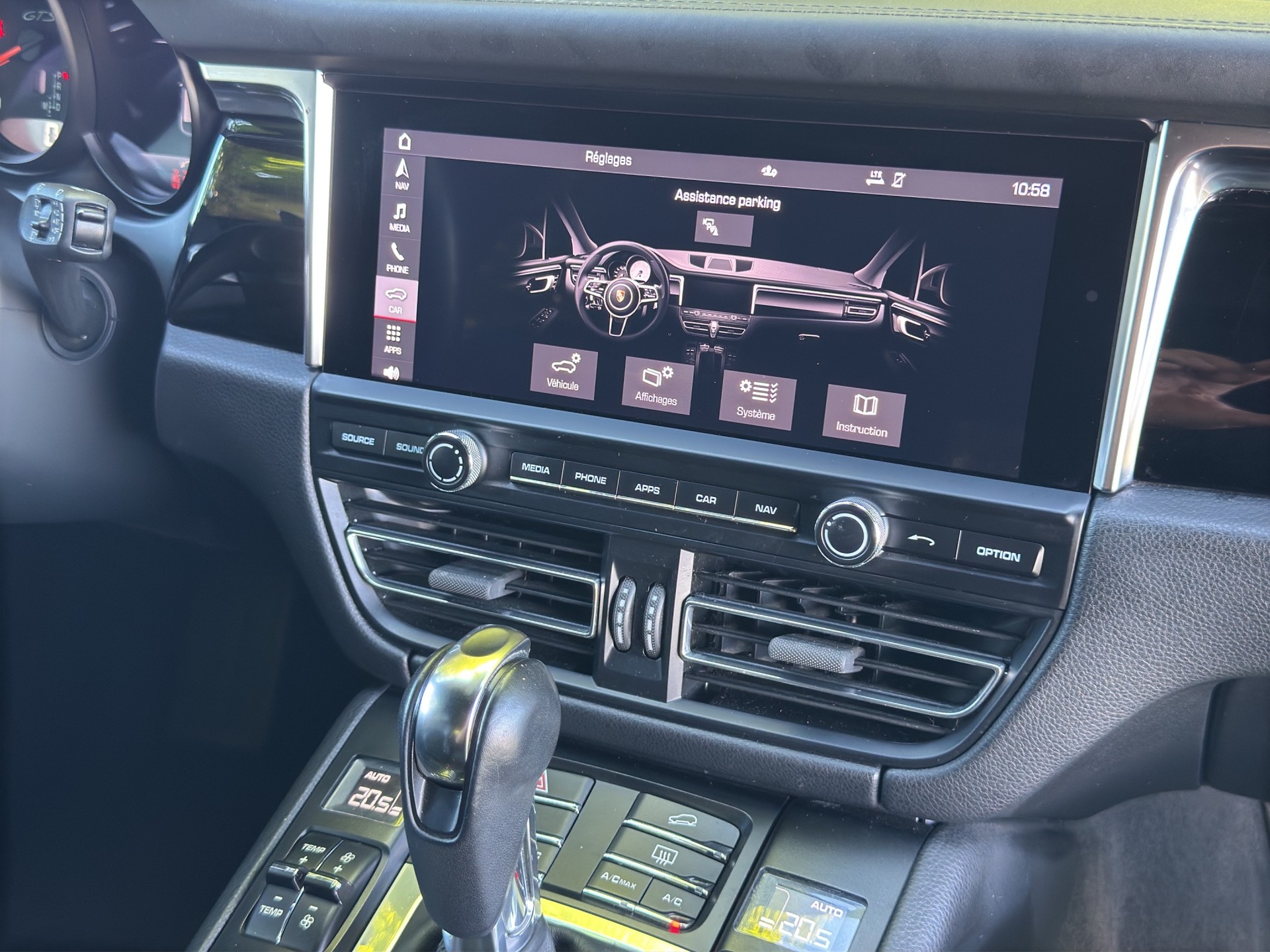 PORSCHE Macan GTS PDK-image-13