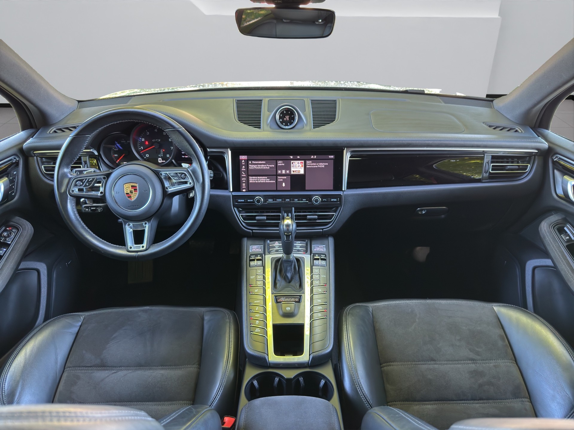 PORSCHE Macan GTS PDK-image-11