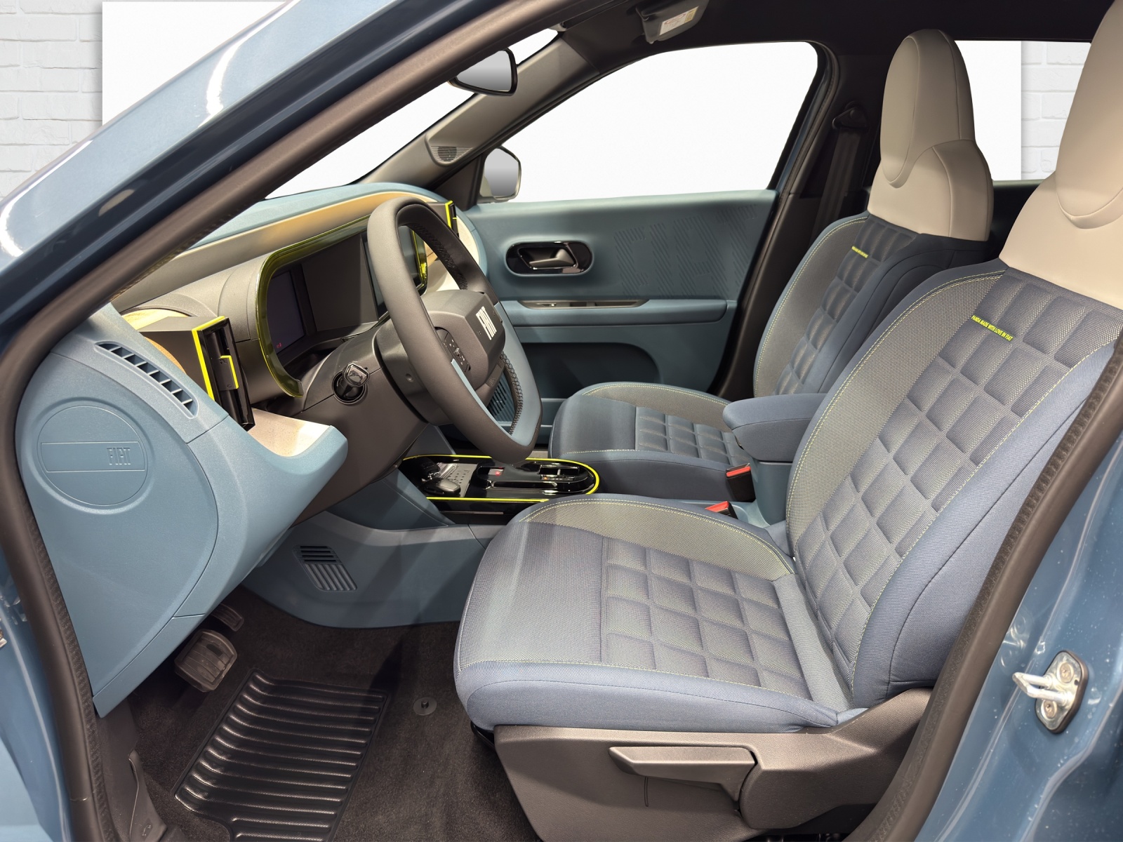 FIAT Grande Panda 1.2 Hybrid La Prima-image-6