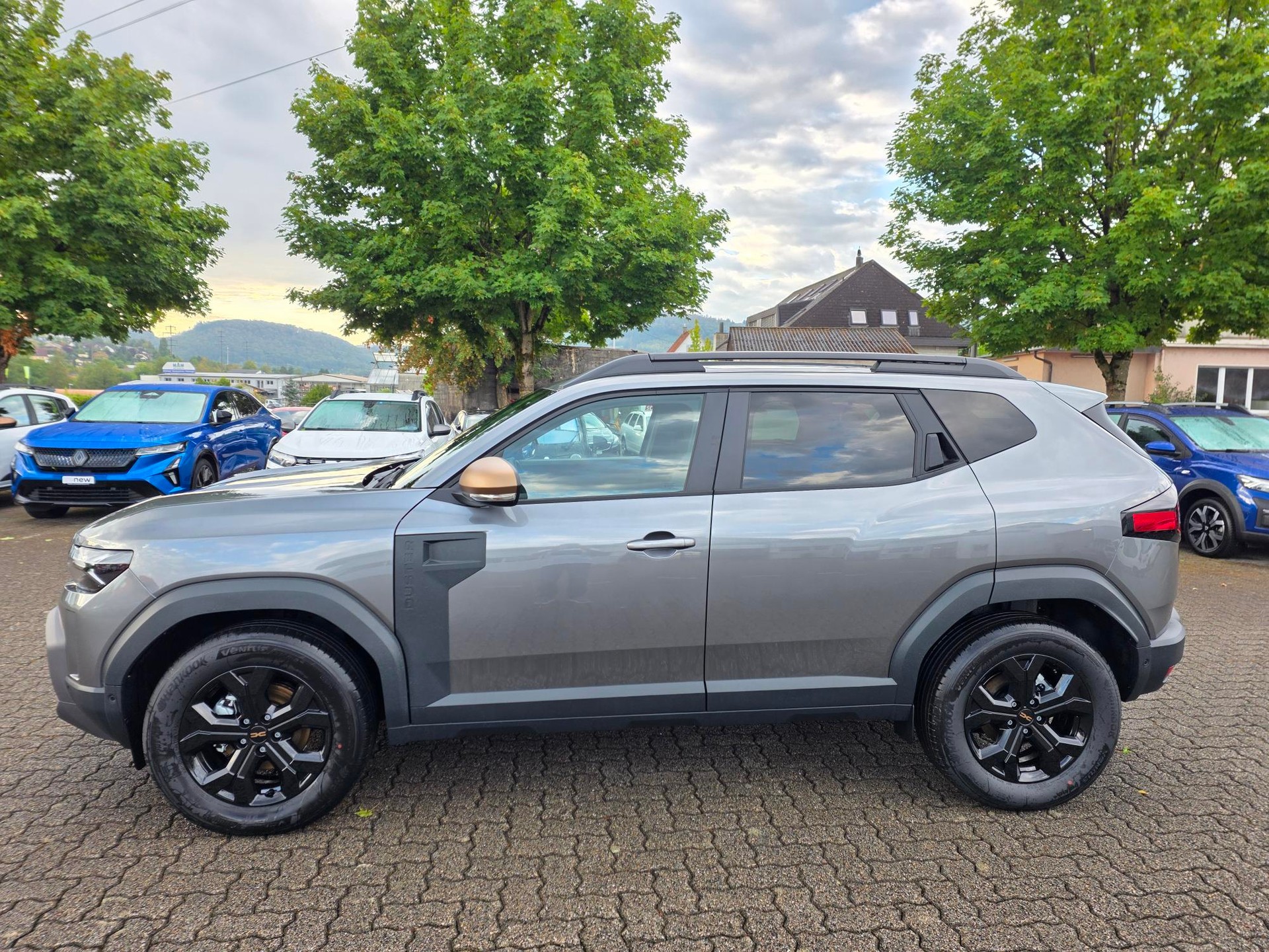 DACIA Duster 1.8 Hybrid Extreme-image-1